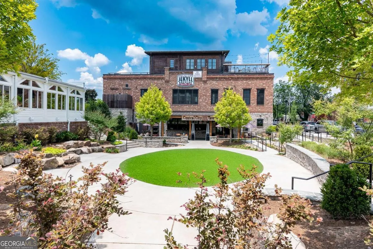 258 Dennis Drive