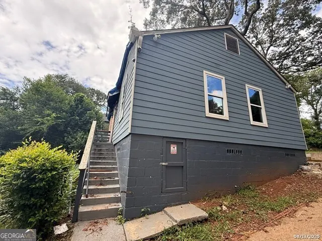 398 Sawtell Avenue SE