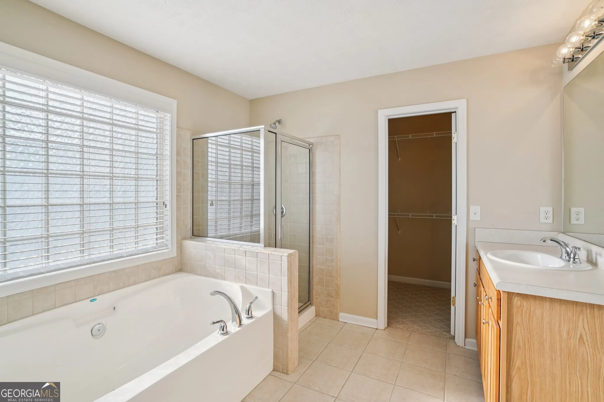 204 Overlook Drive
