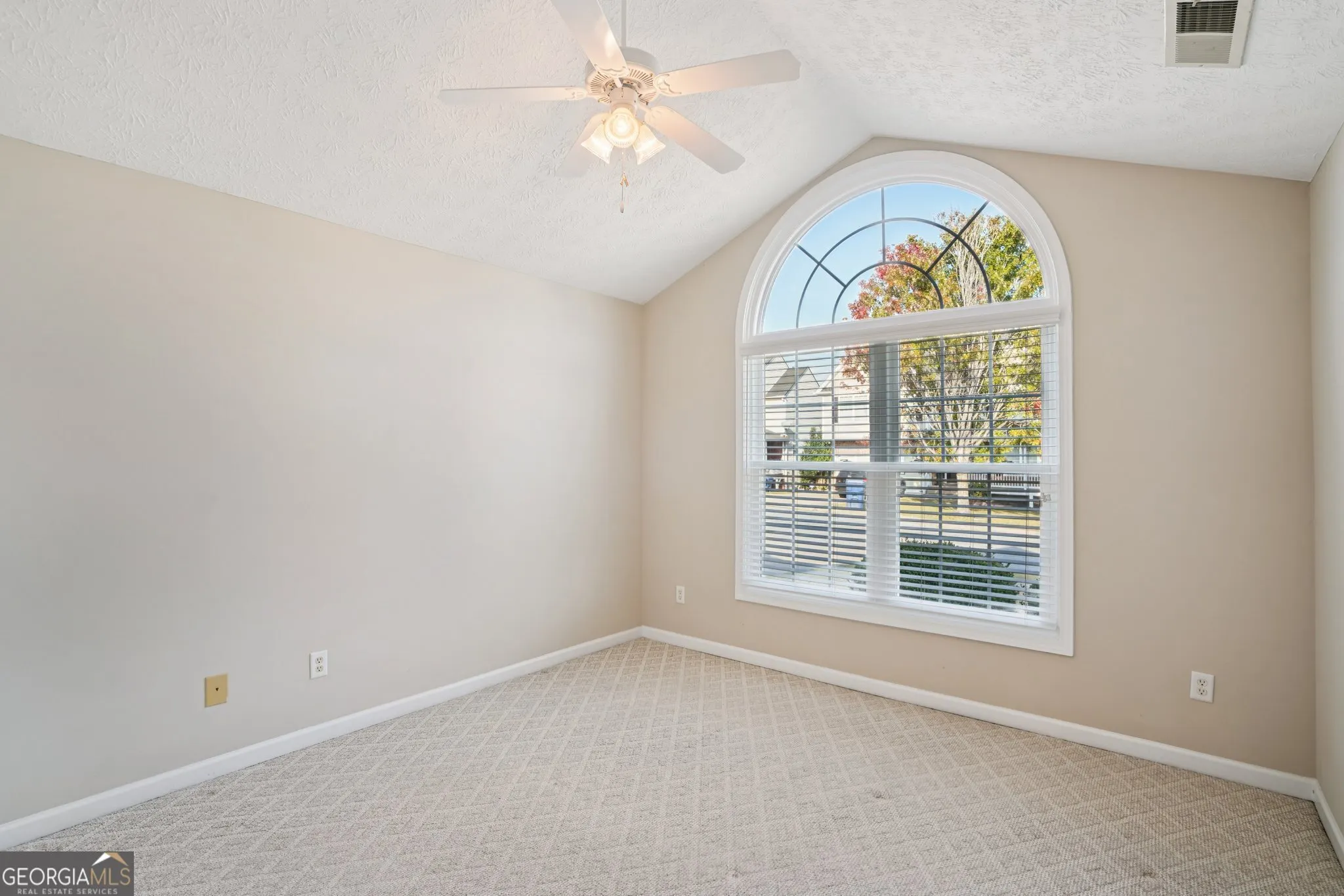 204 Overlook Drive