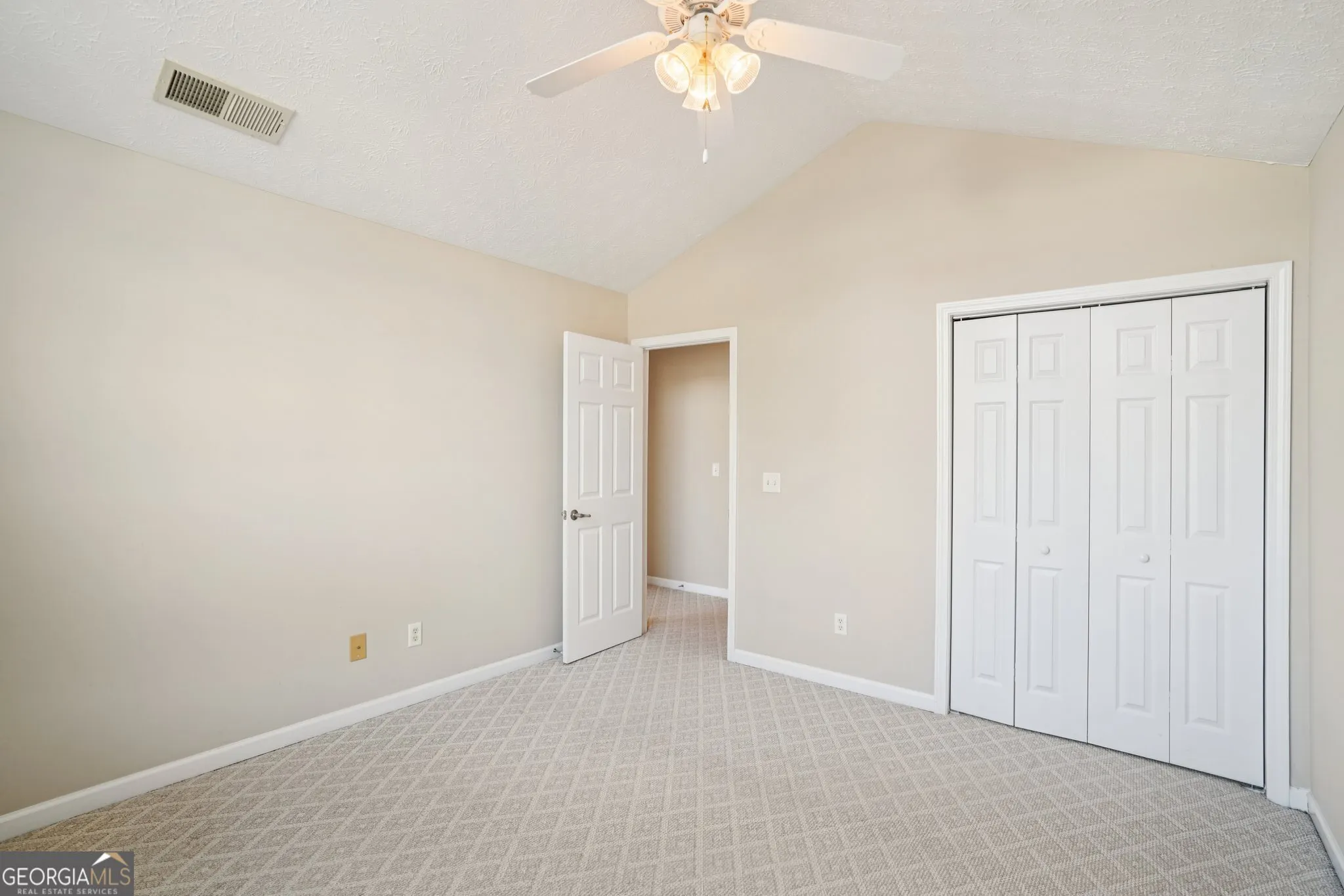 204 Overlook Drive