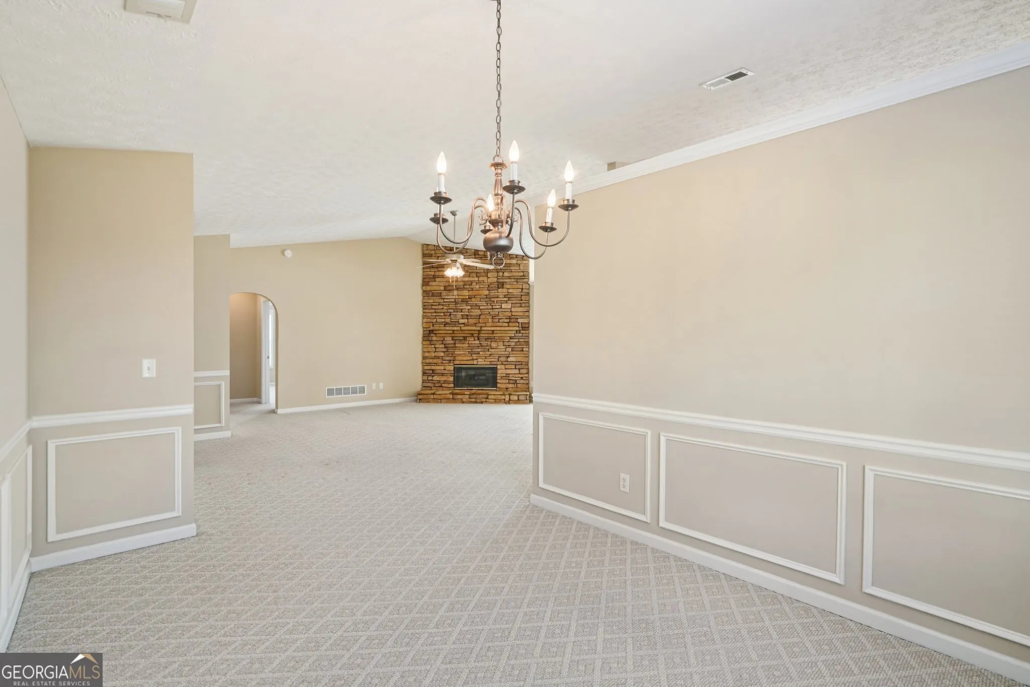 204 Overlook Drive