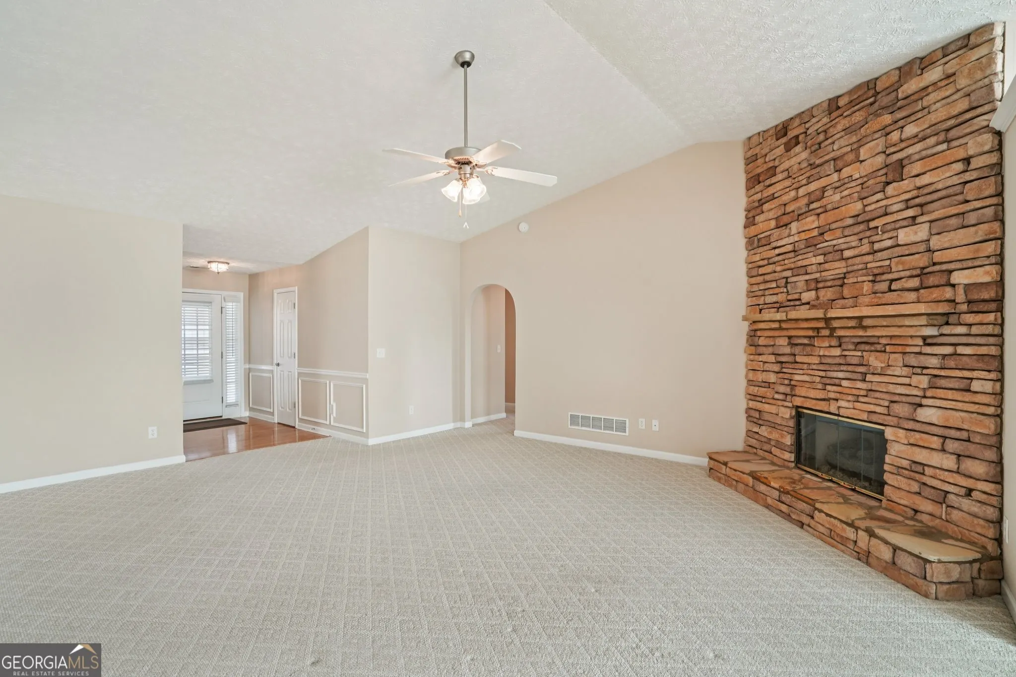 204 Overlook Drive