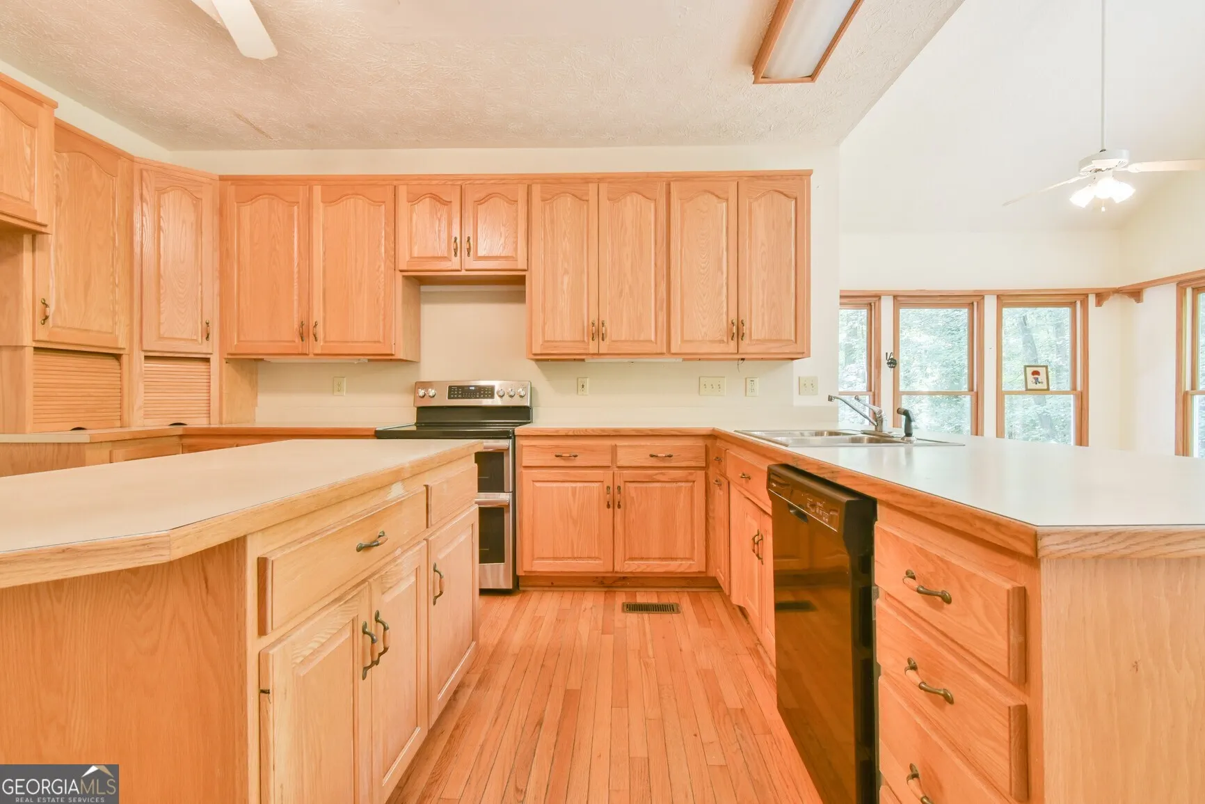 5643 Stephens Road, #0