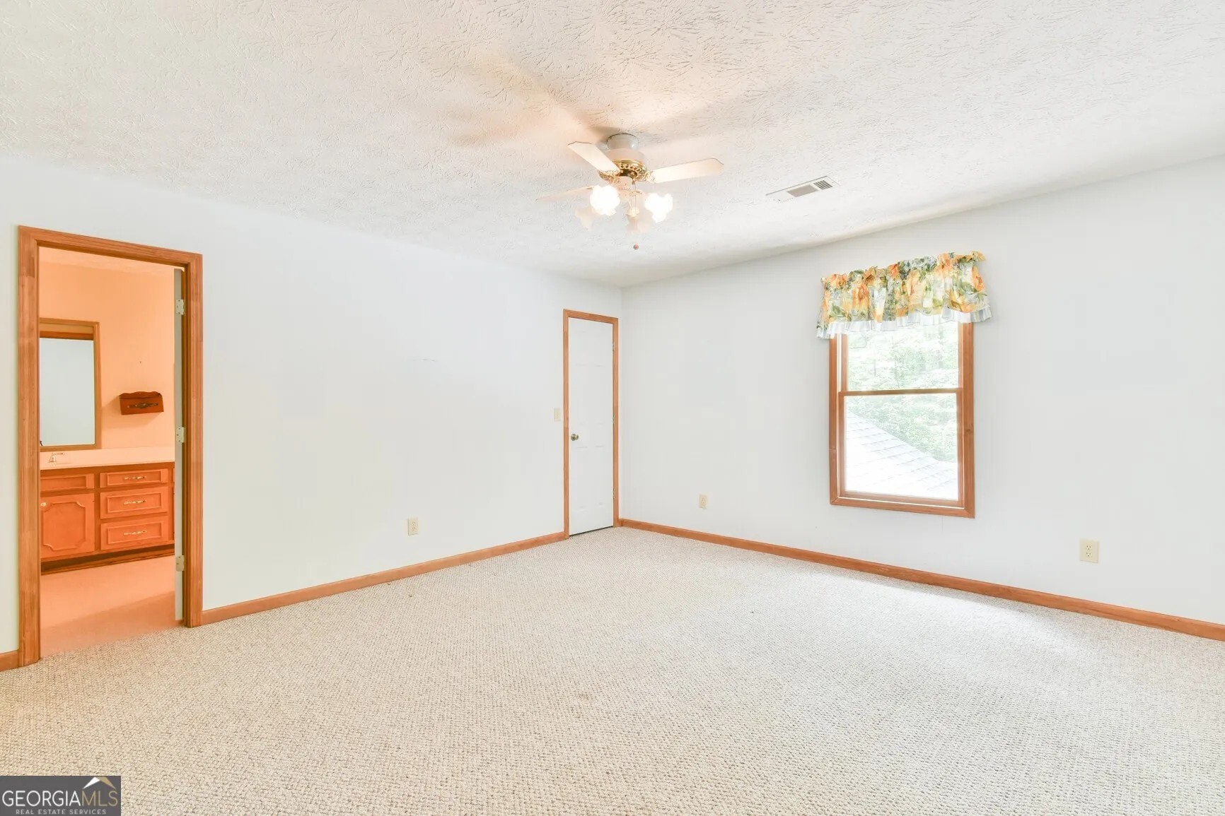 5643 Stephens Road, #0