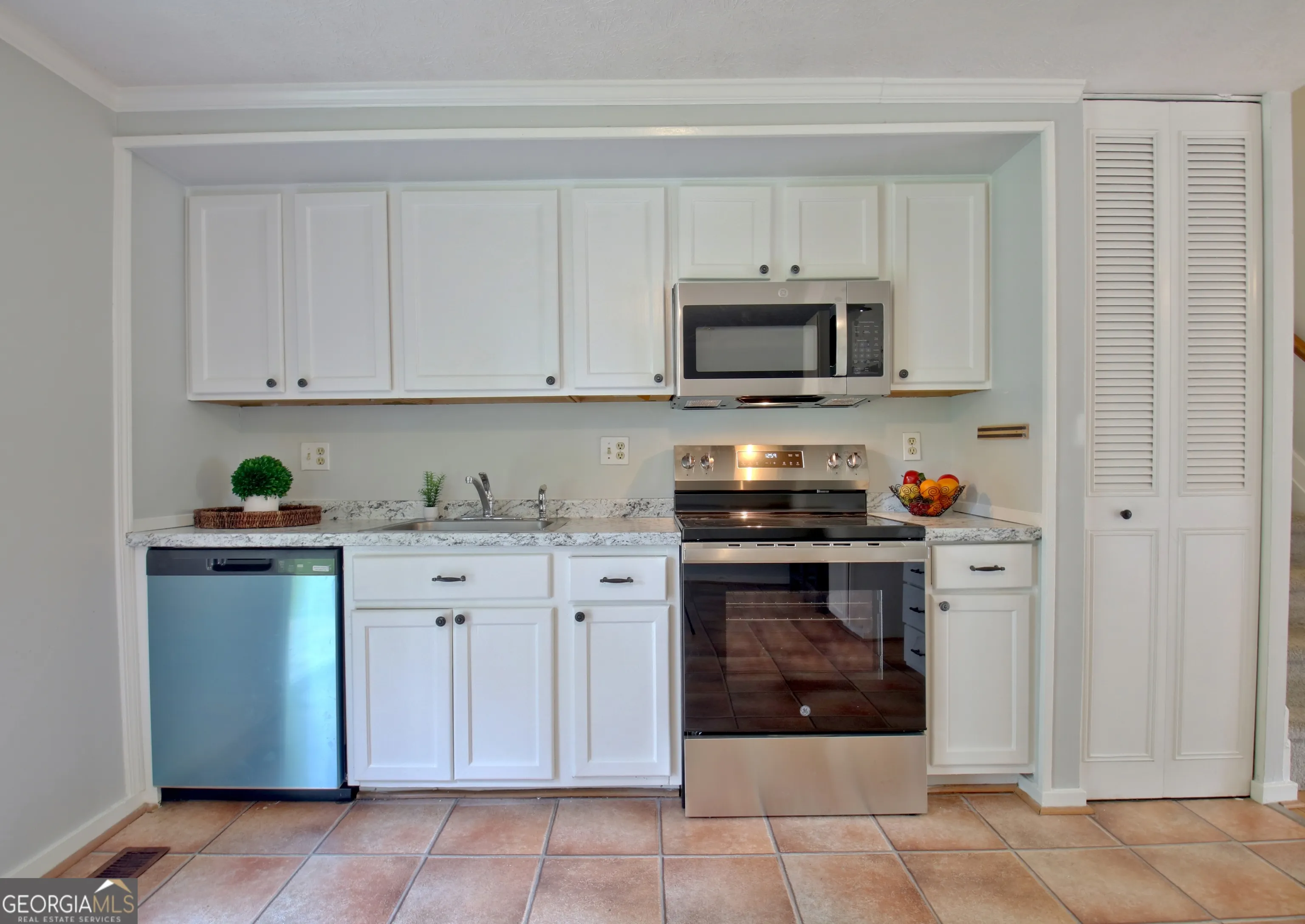 138 Wynnmeade Parkway