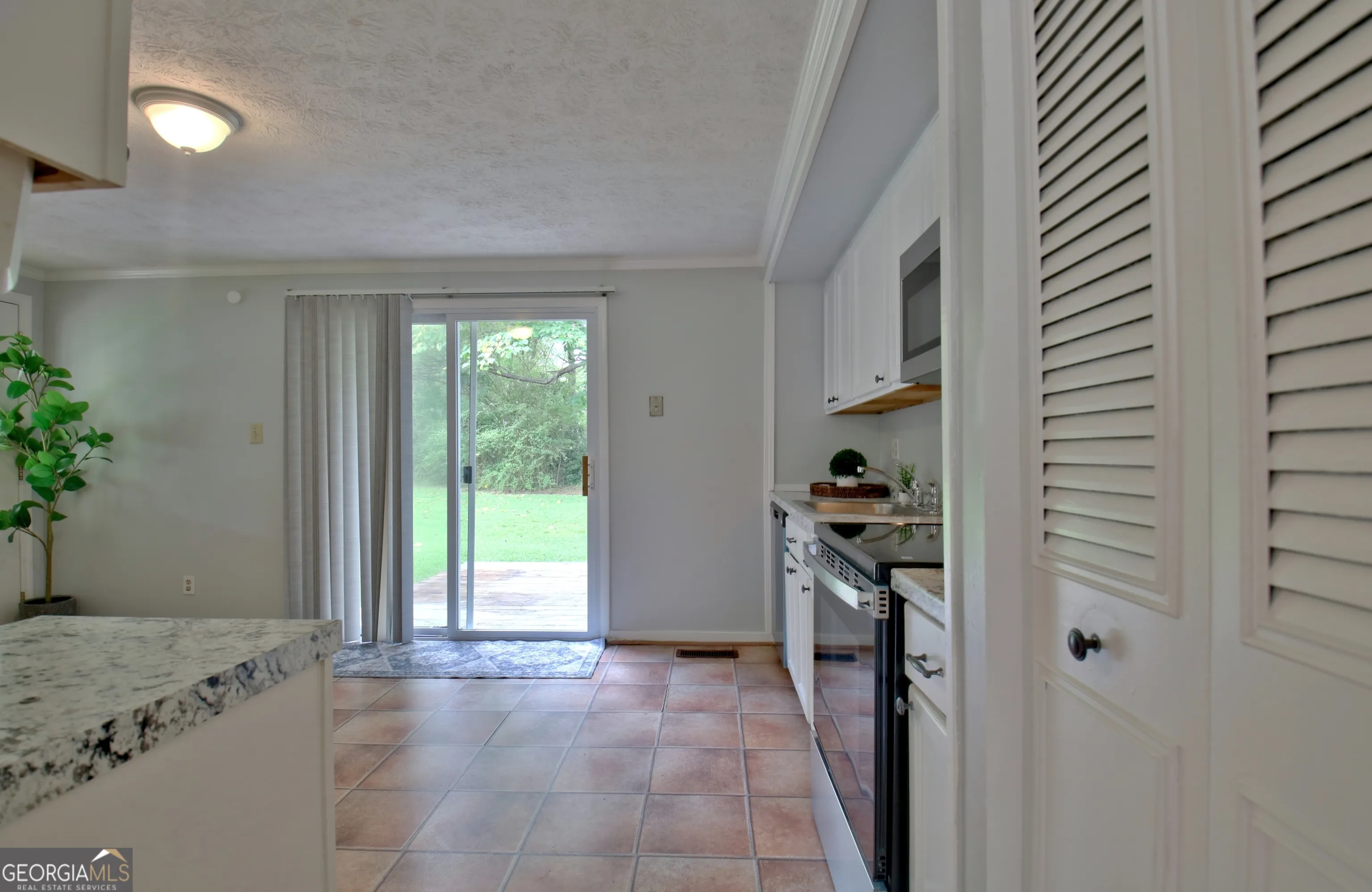 138 Wynnmeade Parkway
