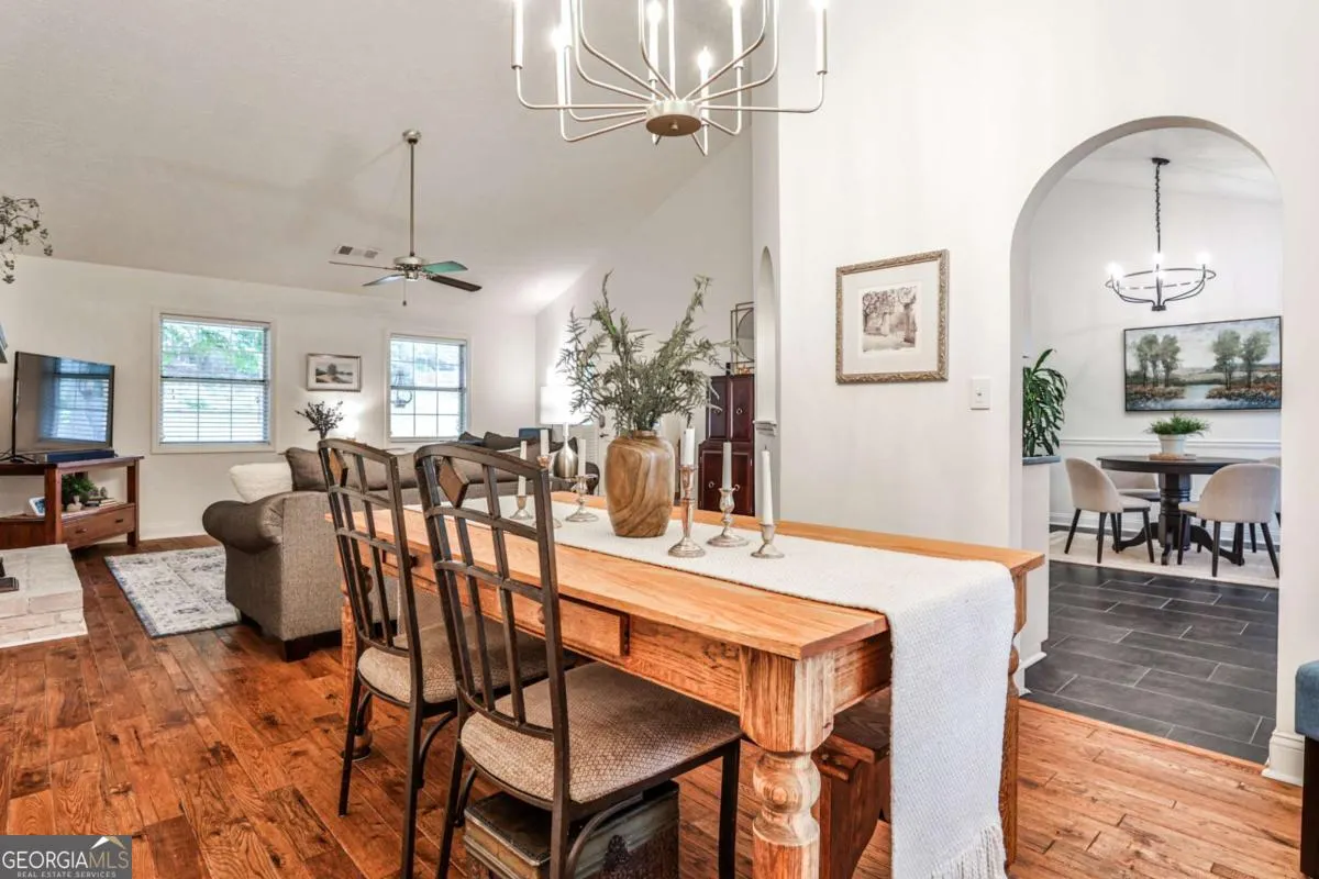3333 Briarglen Circle