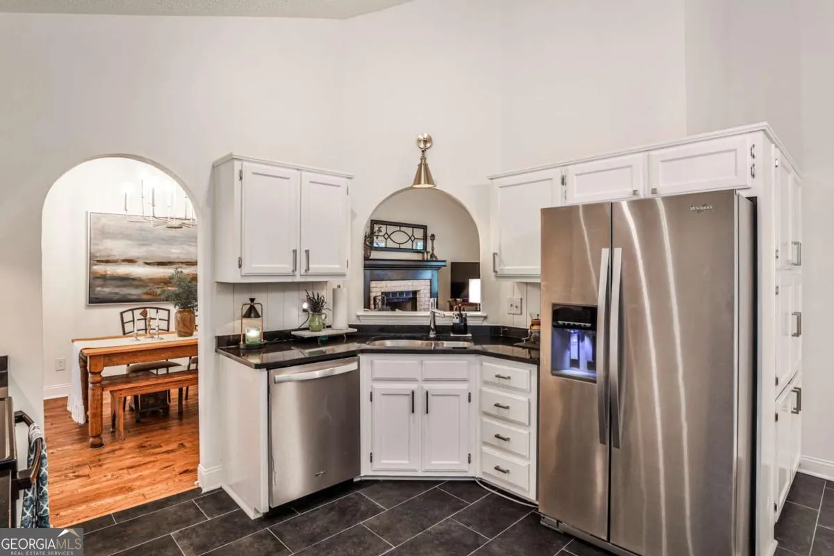 3333 Briarglen Circle