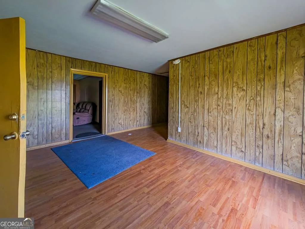 410 N Victory Drive
