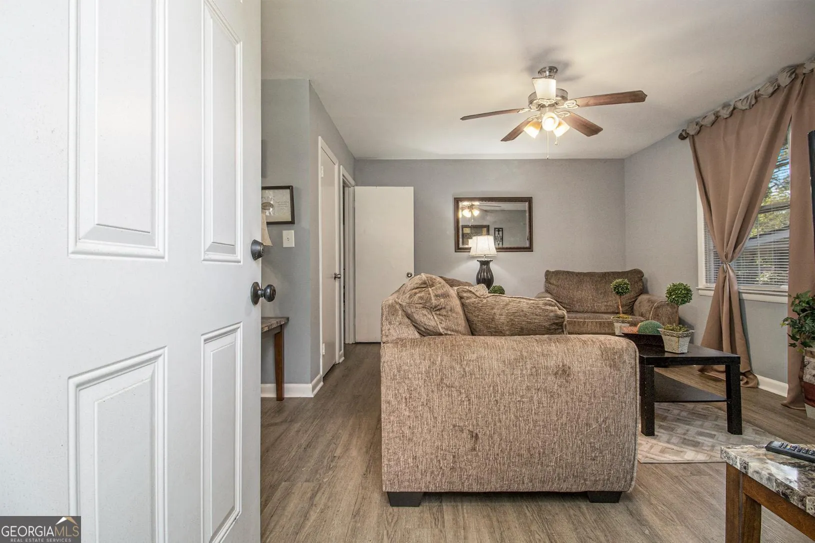 127 Ruzelle Drive SE