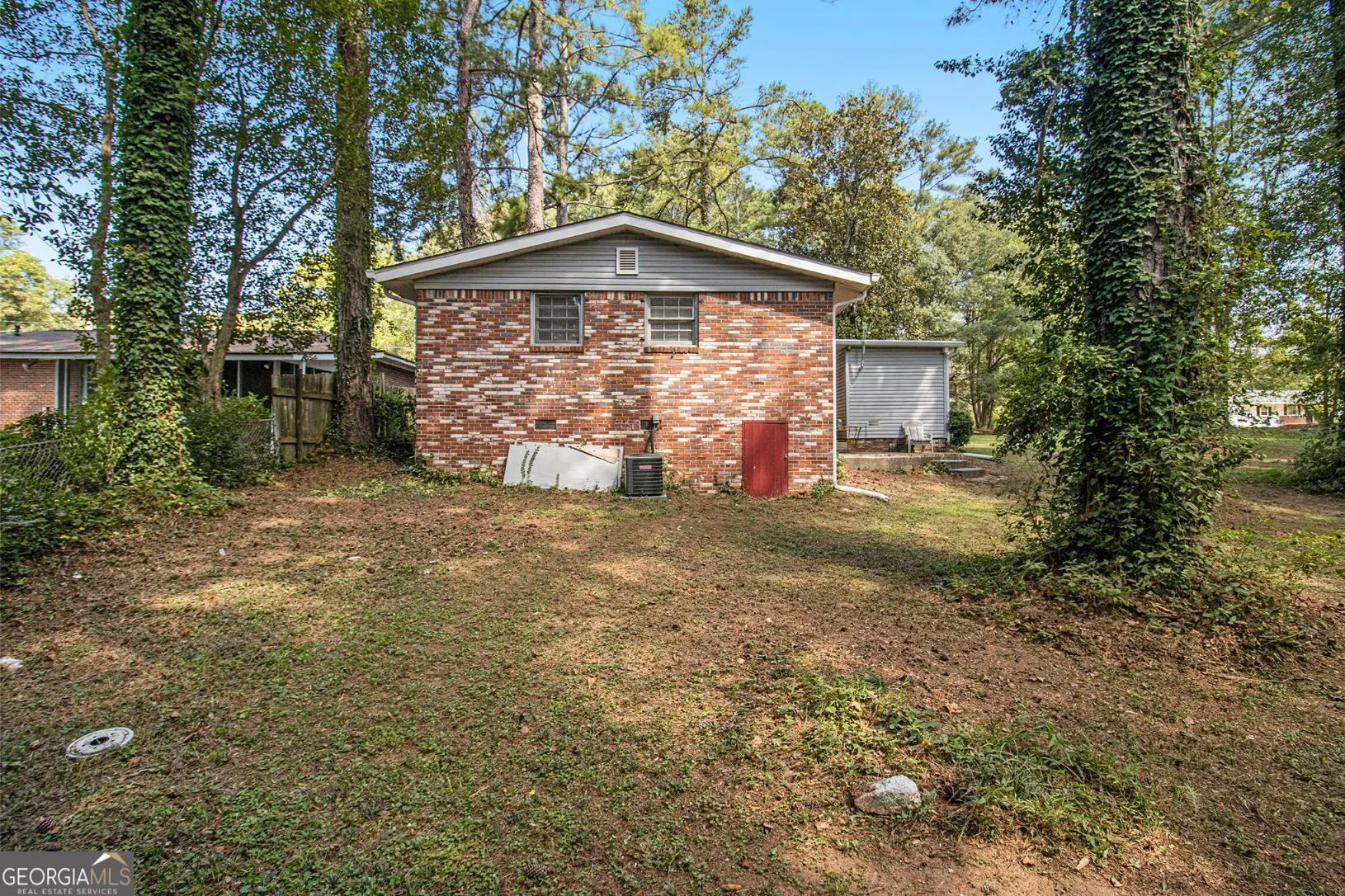 127 Ruzelle Drive SE