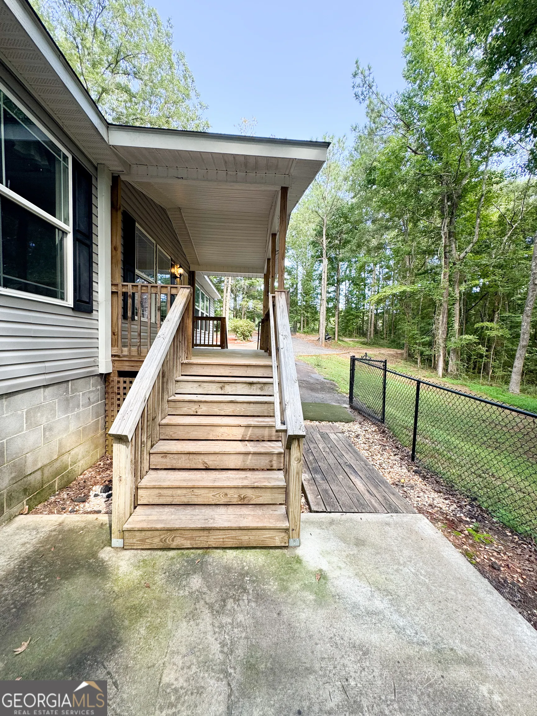 151 Hubbard Road