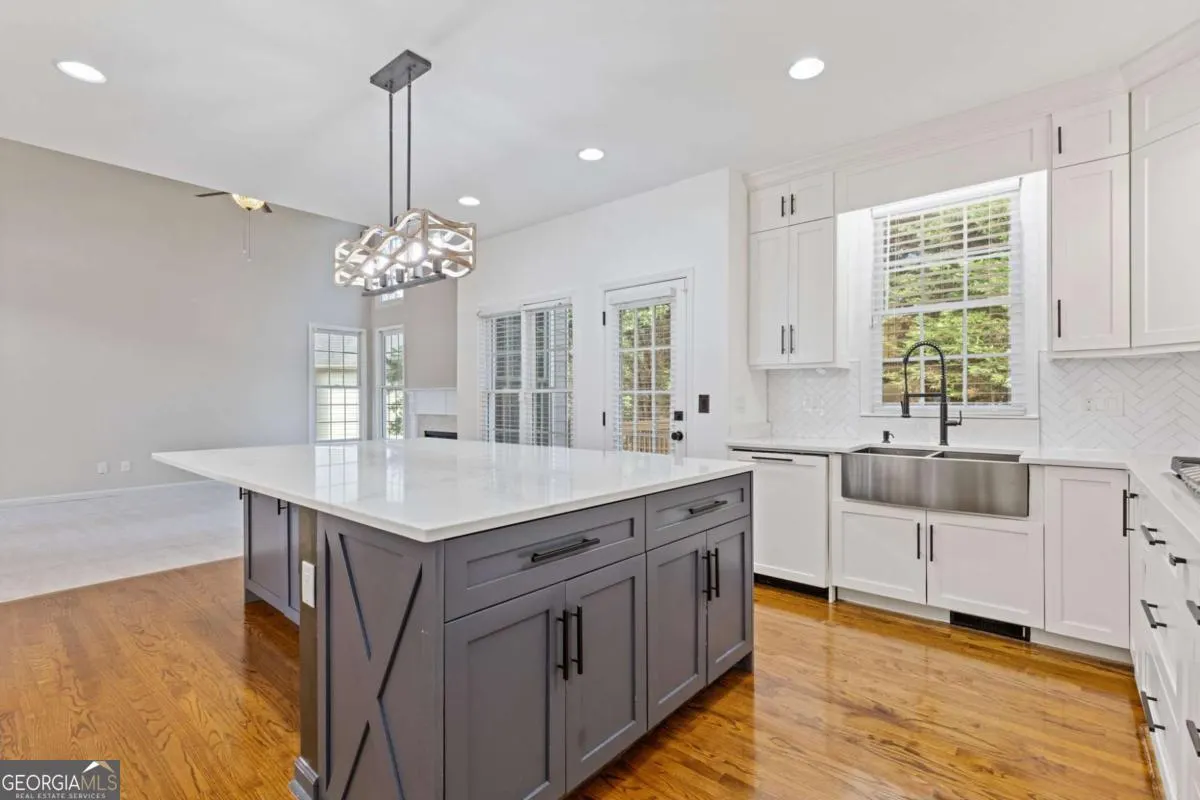 3386 Thimbleberry Trail
