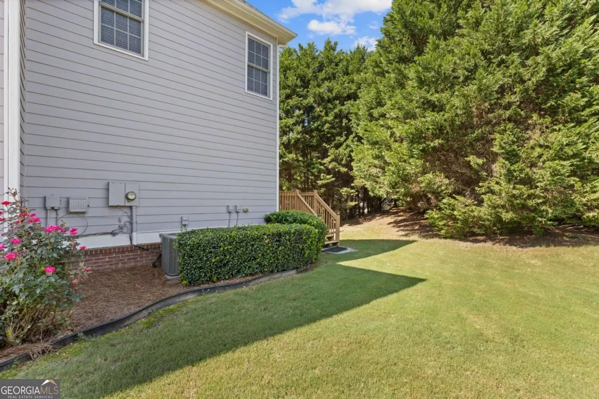 3386 Thimbleberry Trail
