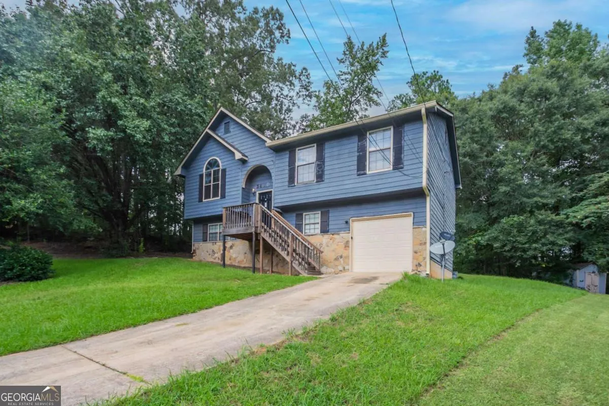 3480 Estate Lake Drive