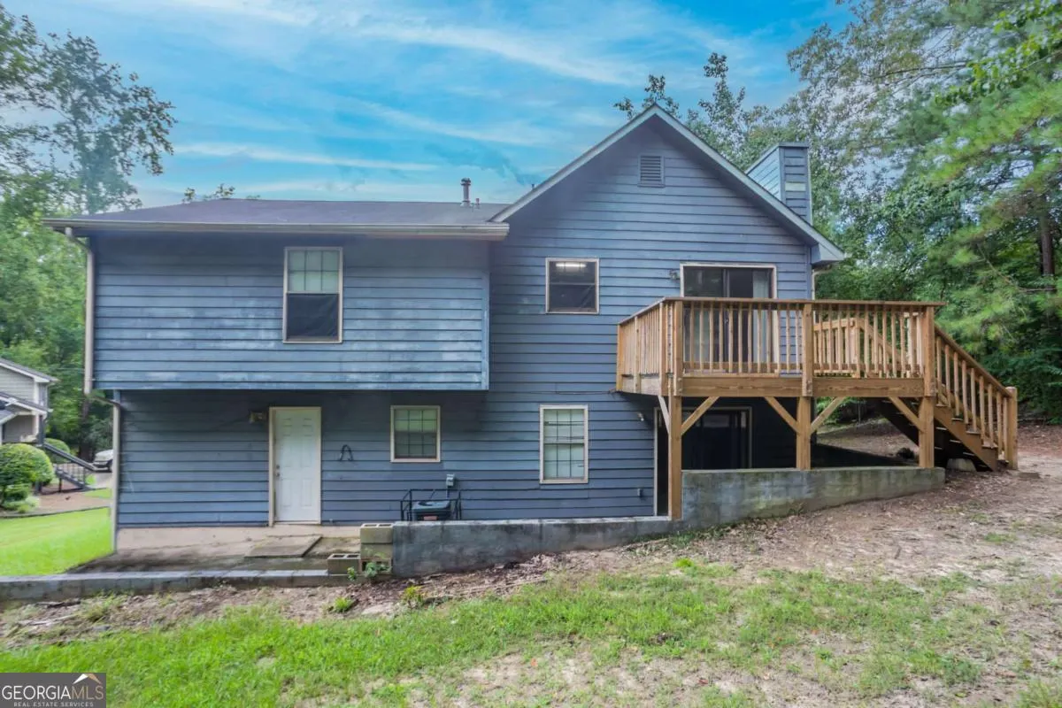 3480 Estate Lake Drive