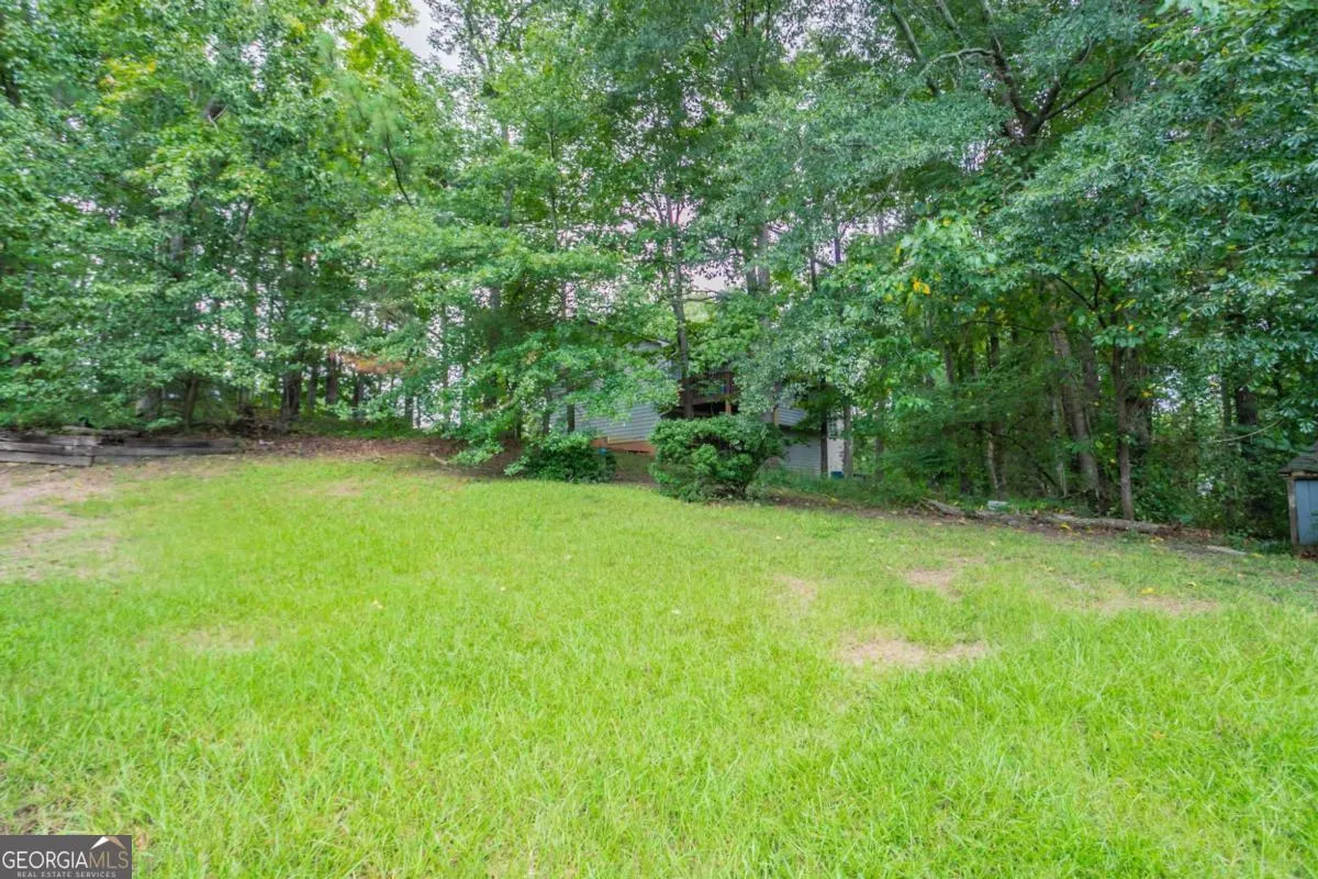 3480 Estate Lake Drive