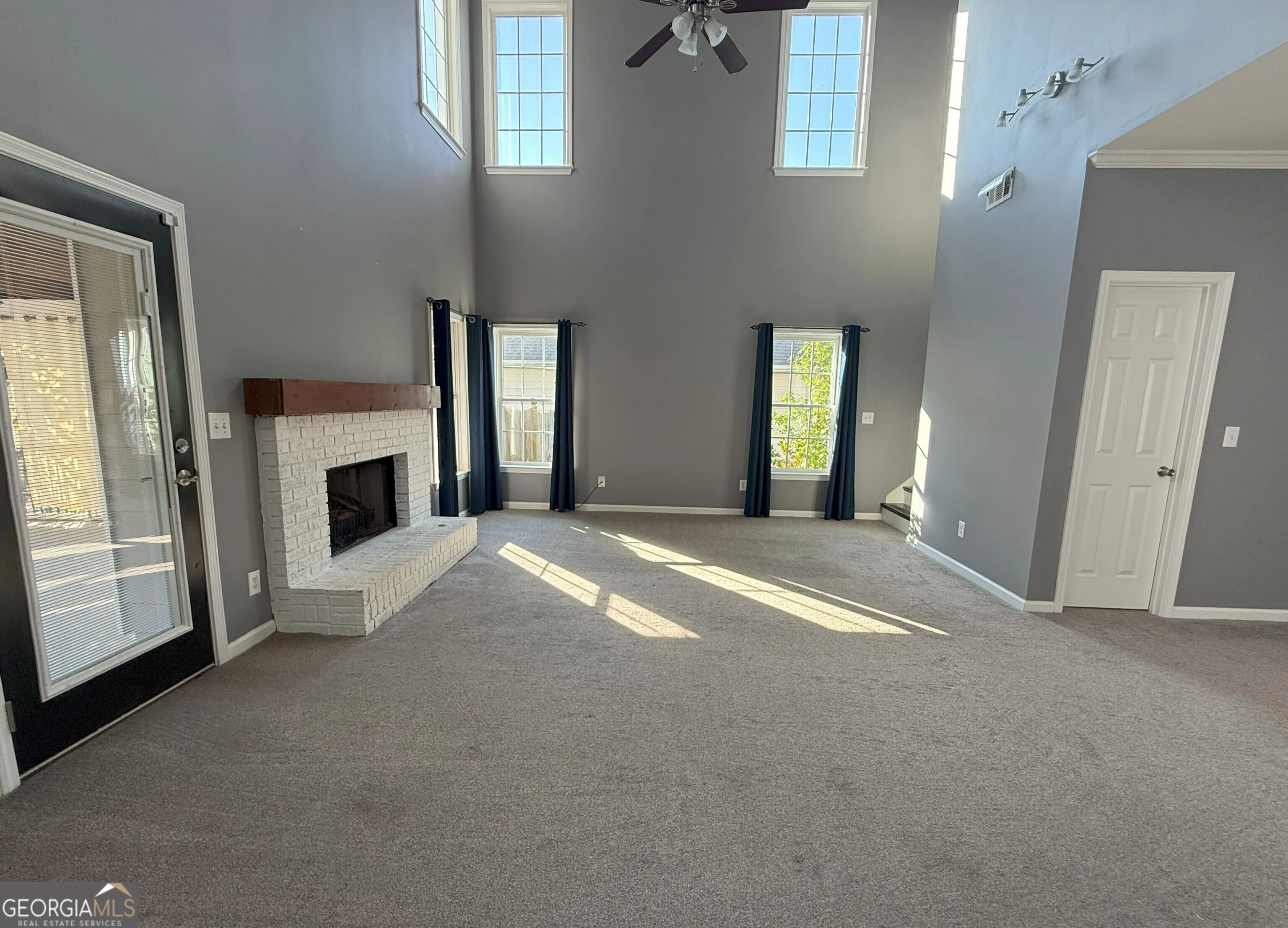1467 Oak Bend Way
