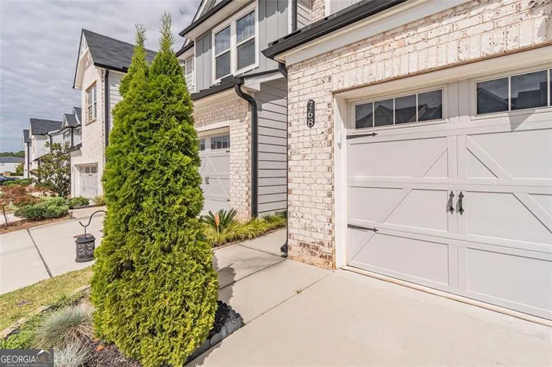 768 Ironhorse Lane