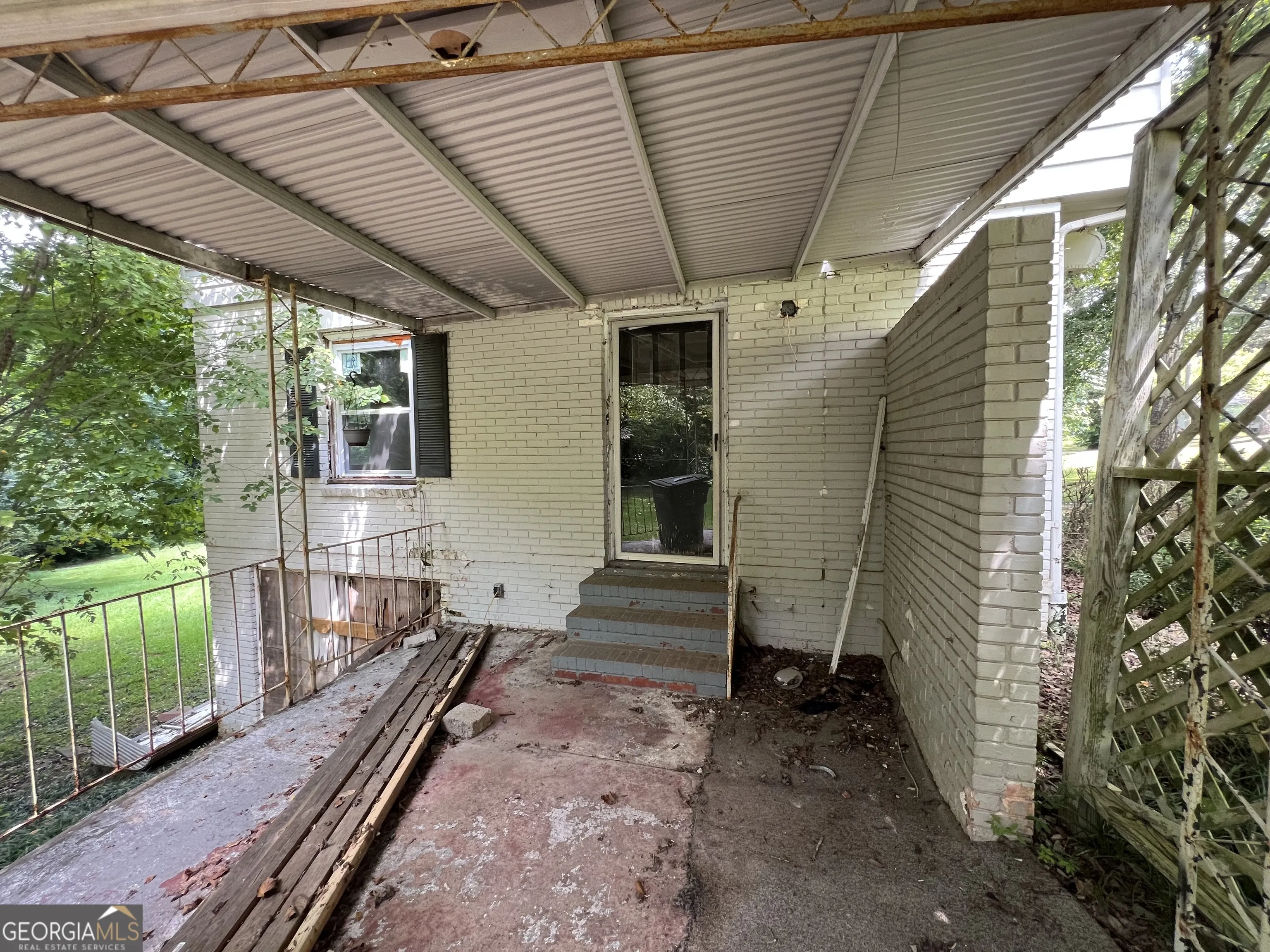 107 Ridgecrest Road