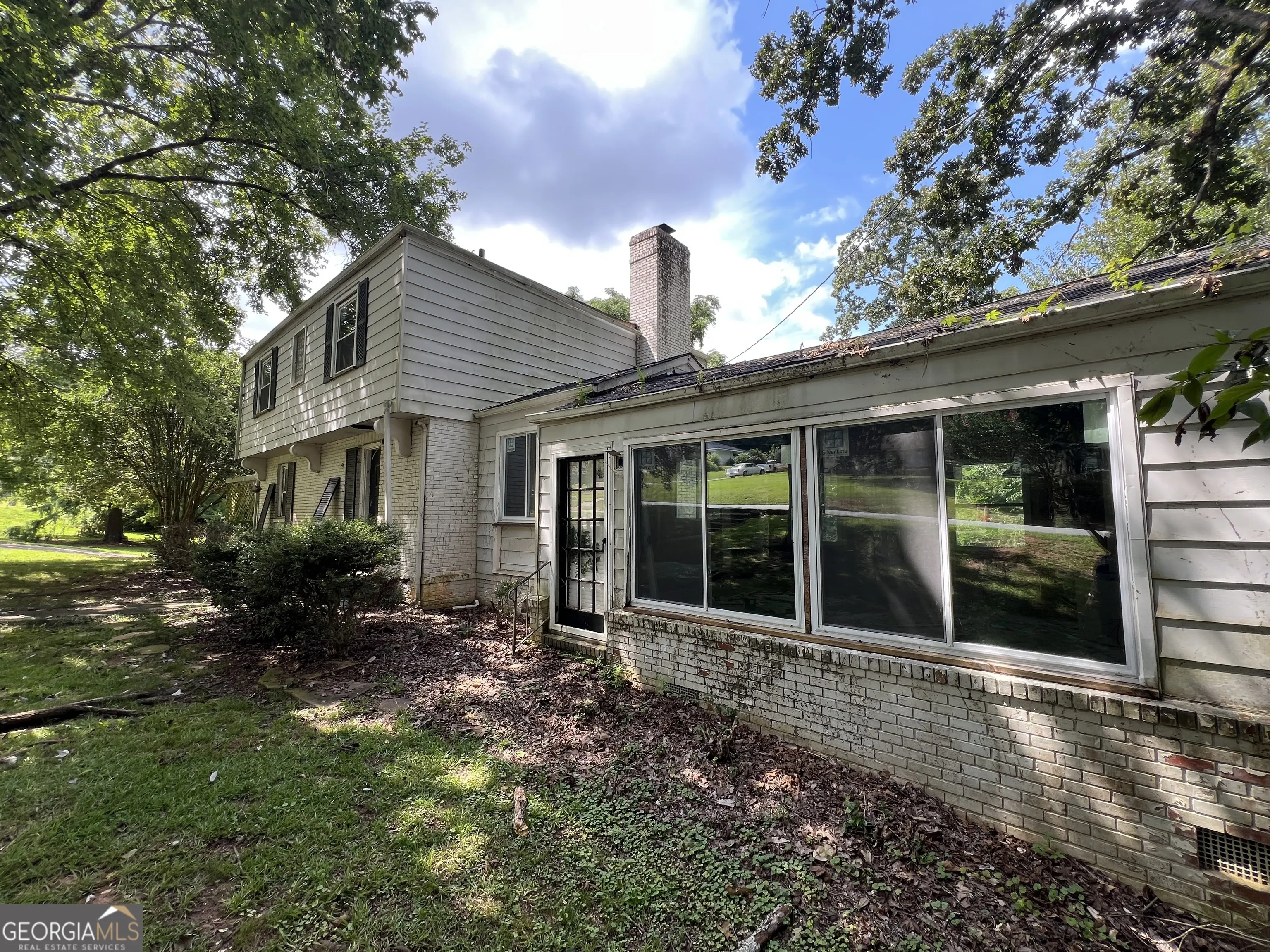 107 Ridgecrest Road