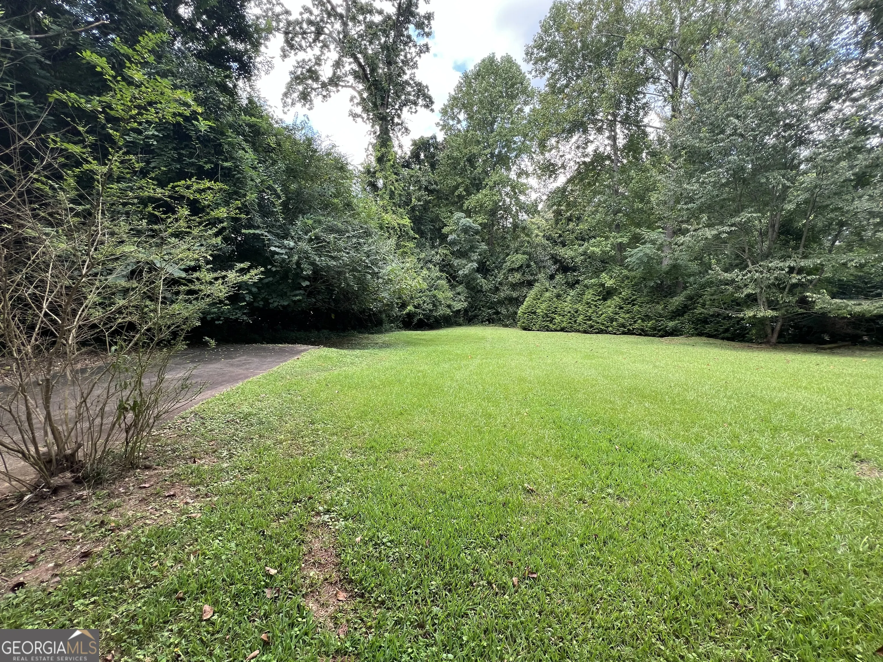 107 Ridgecrest Road