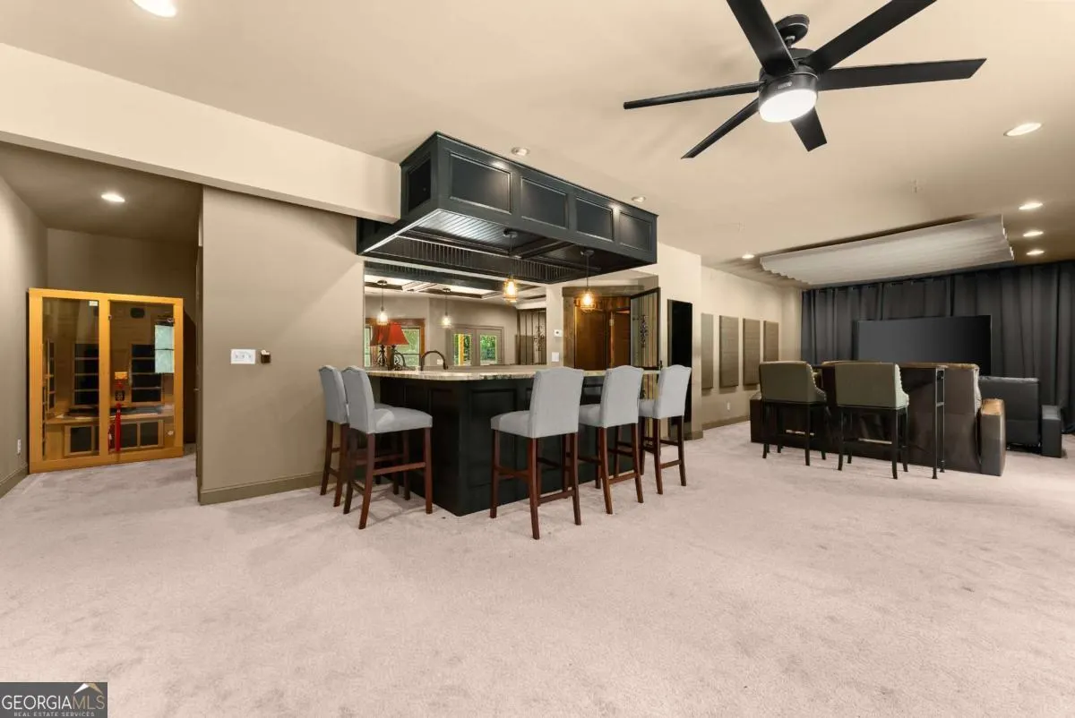 6155 Heritage Manor Drive
