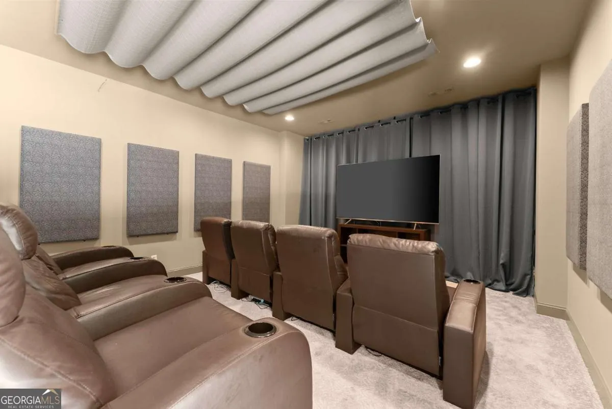 6155 Heritage Manor Drive