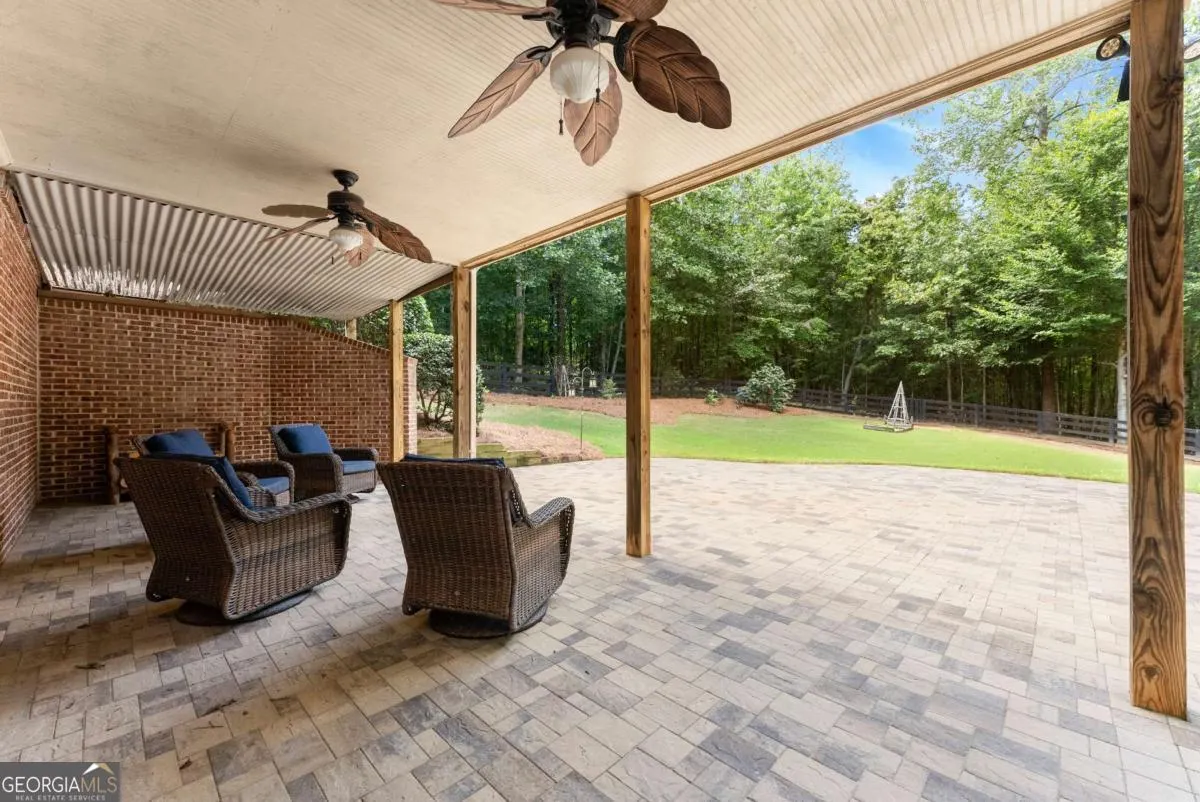 6155 Heritage Manor Drive