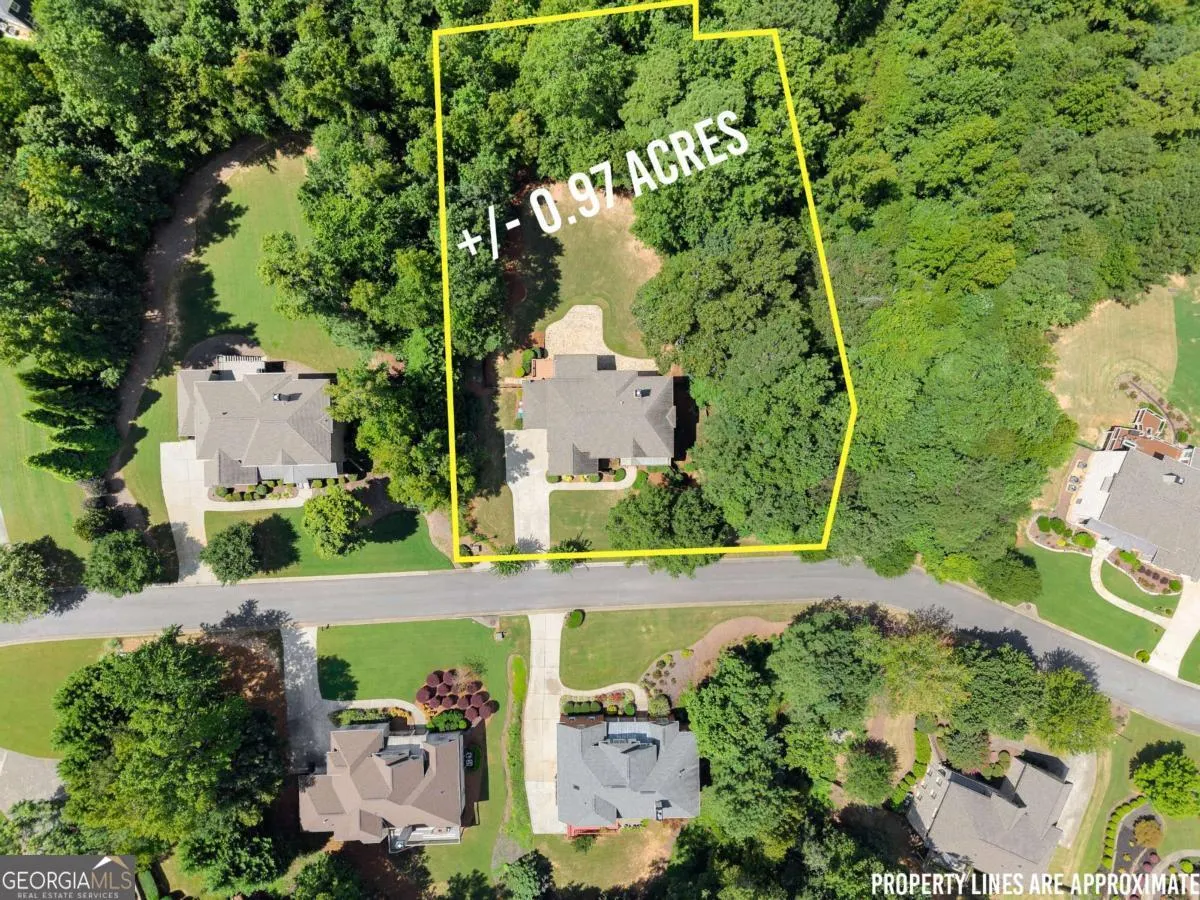 6155 Heritage Manor Drive