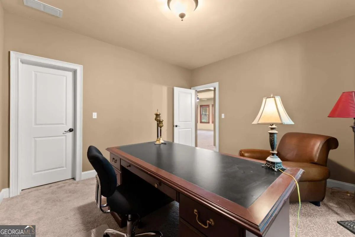 6155 Heritage Manor Drive
