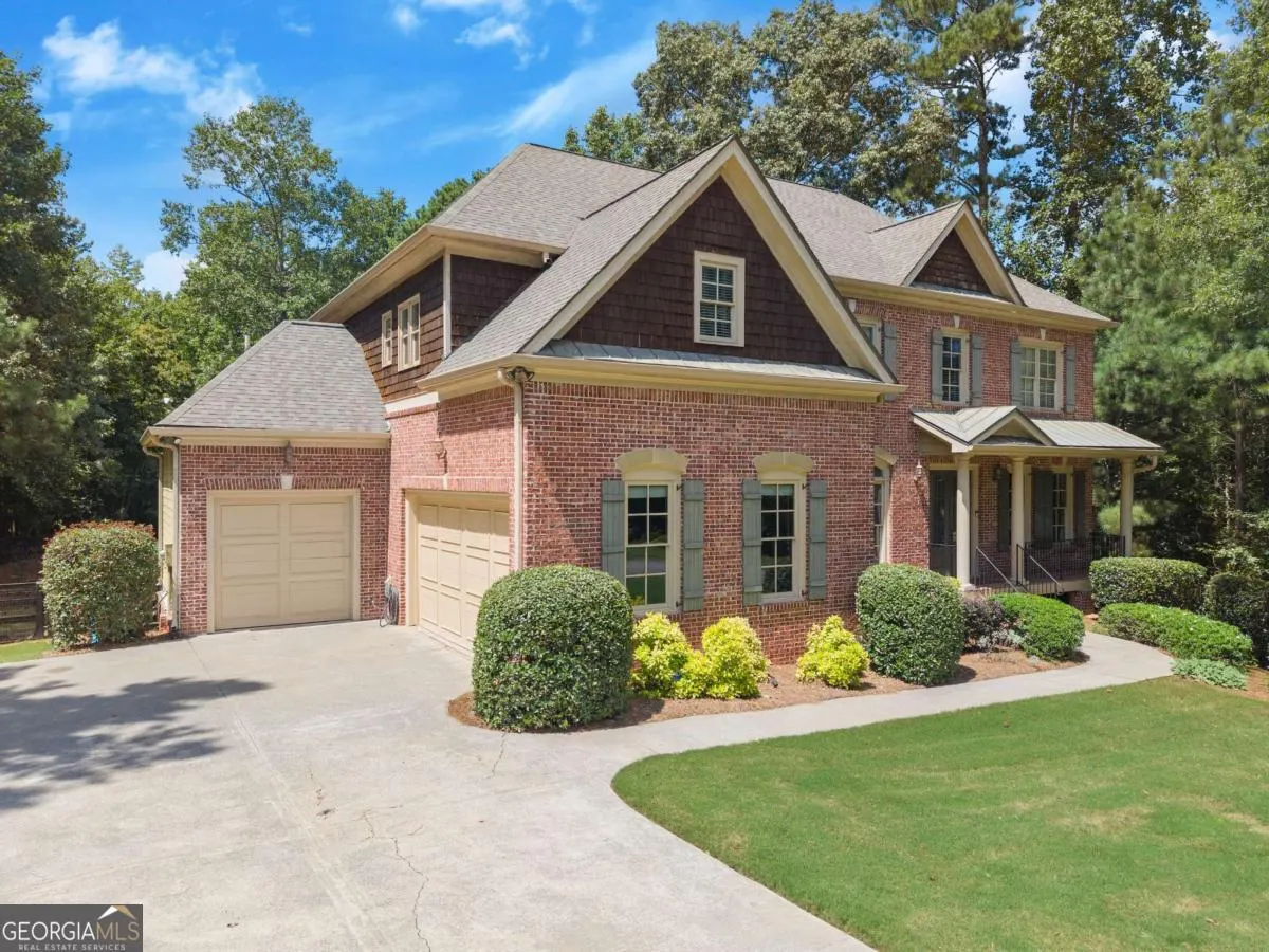 6155 Heritage Manor Drive