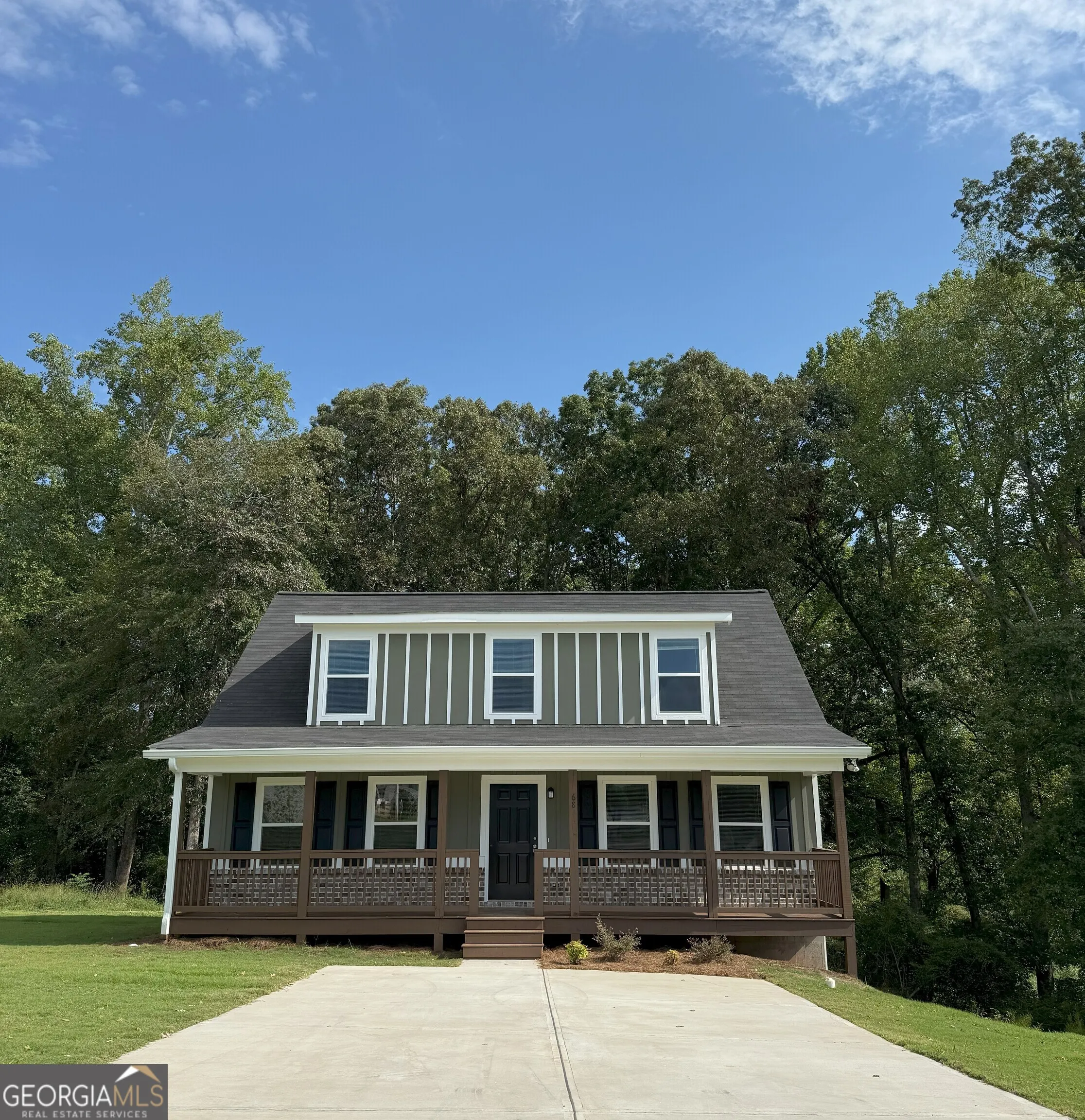 68 Charlotte Circle
