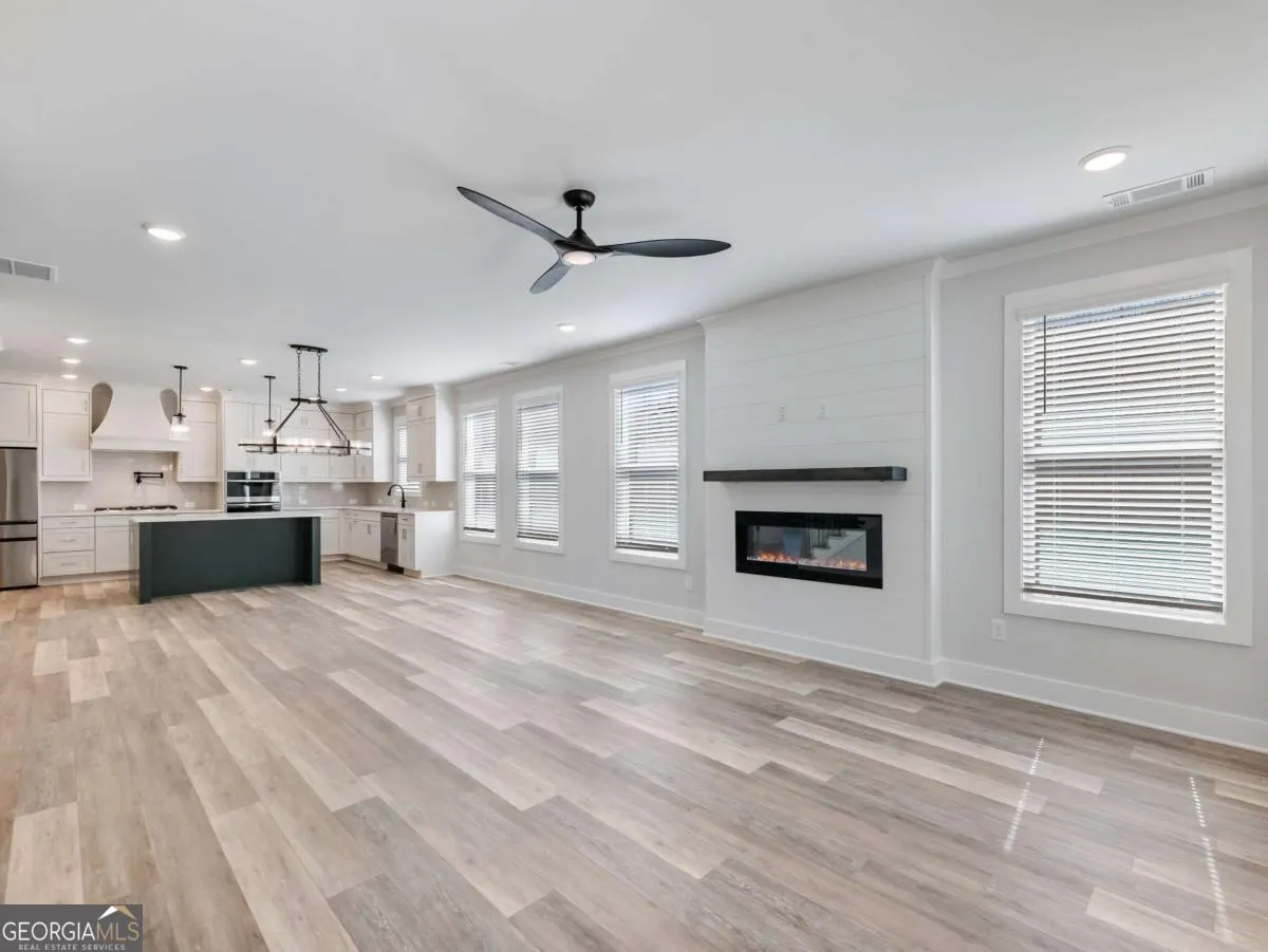 4437 Hosch Reserve Court