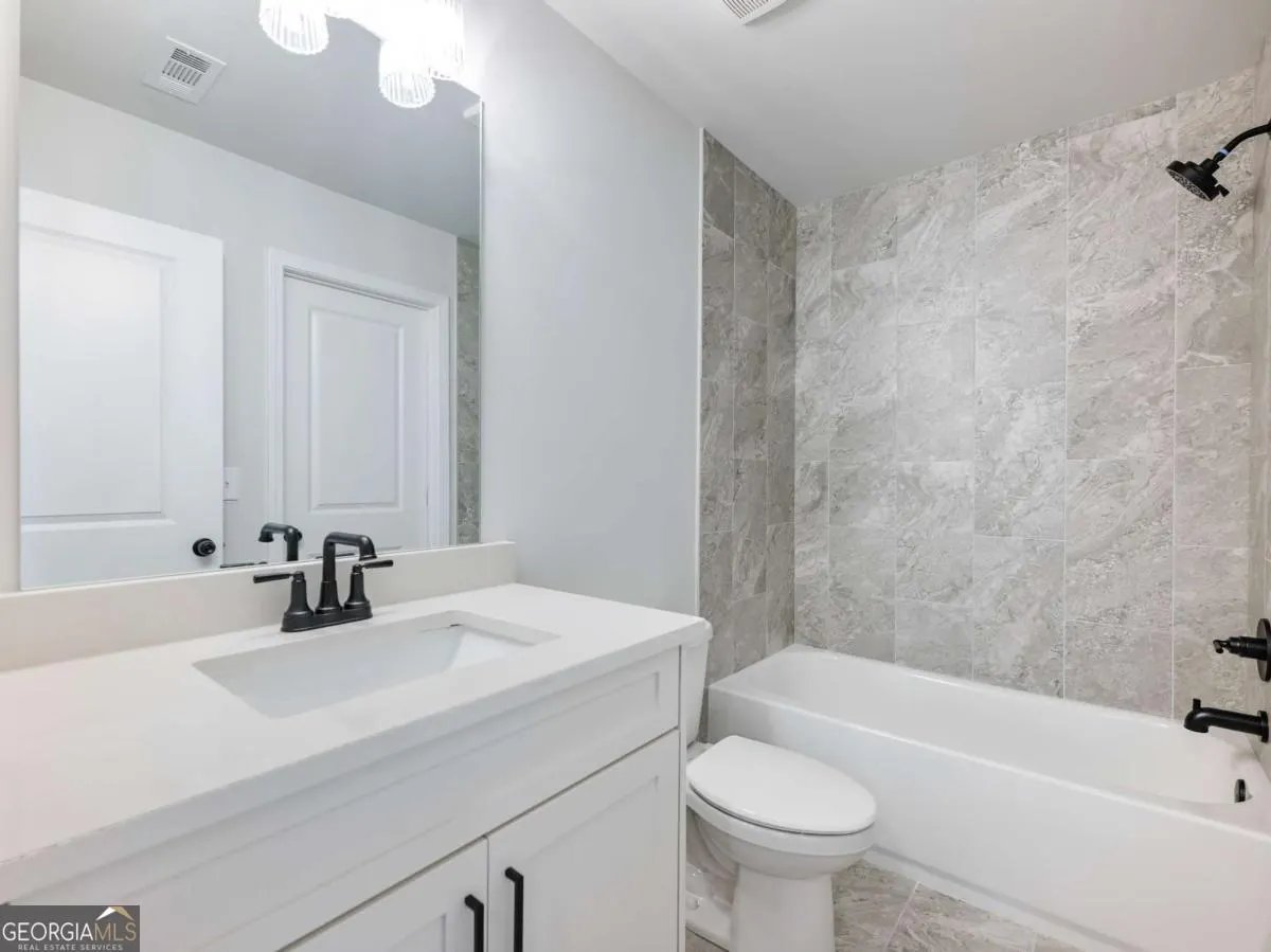 4437 Hosch Reserve Court