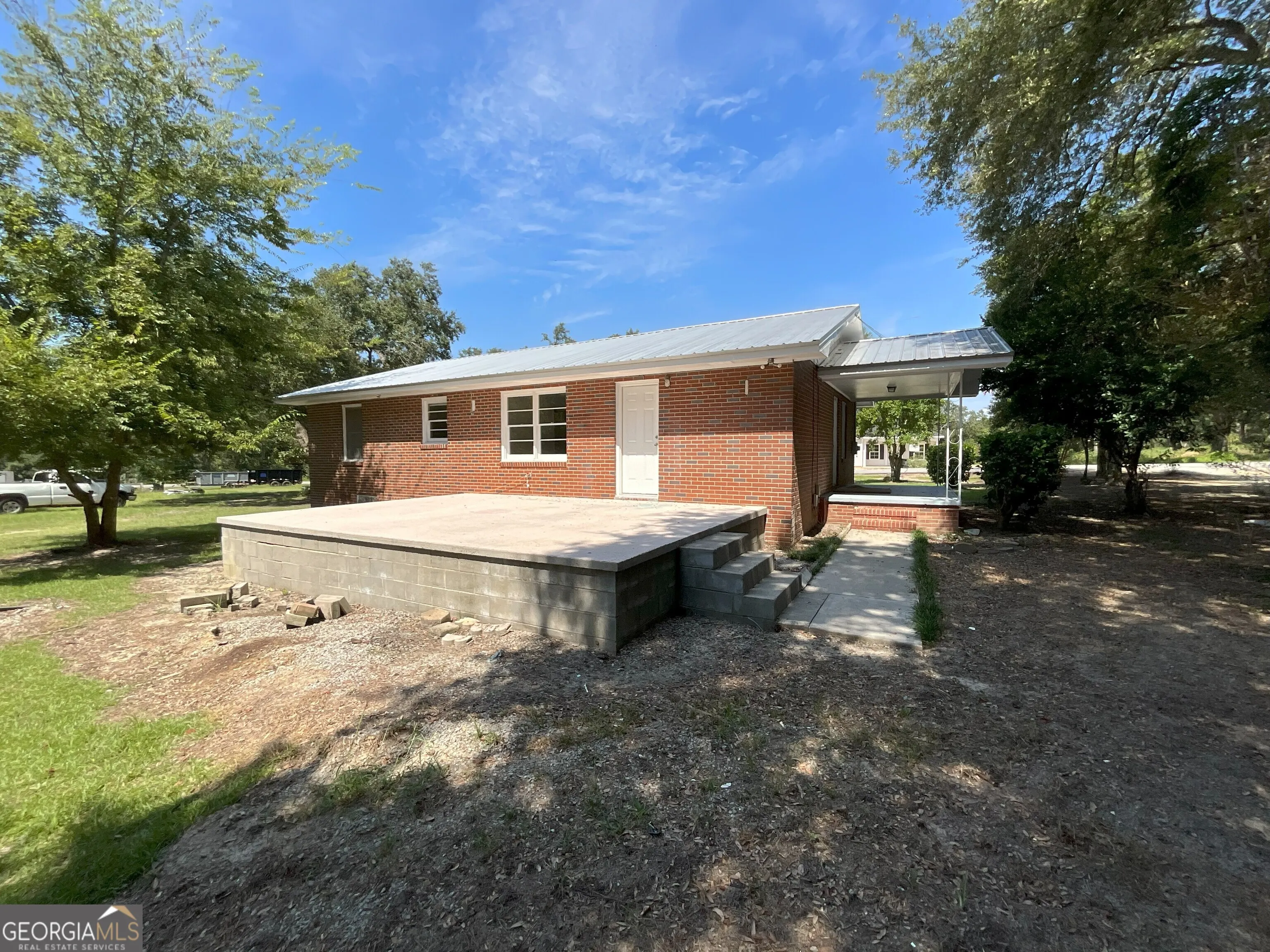 209 Price Street