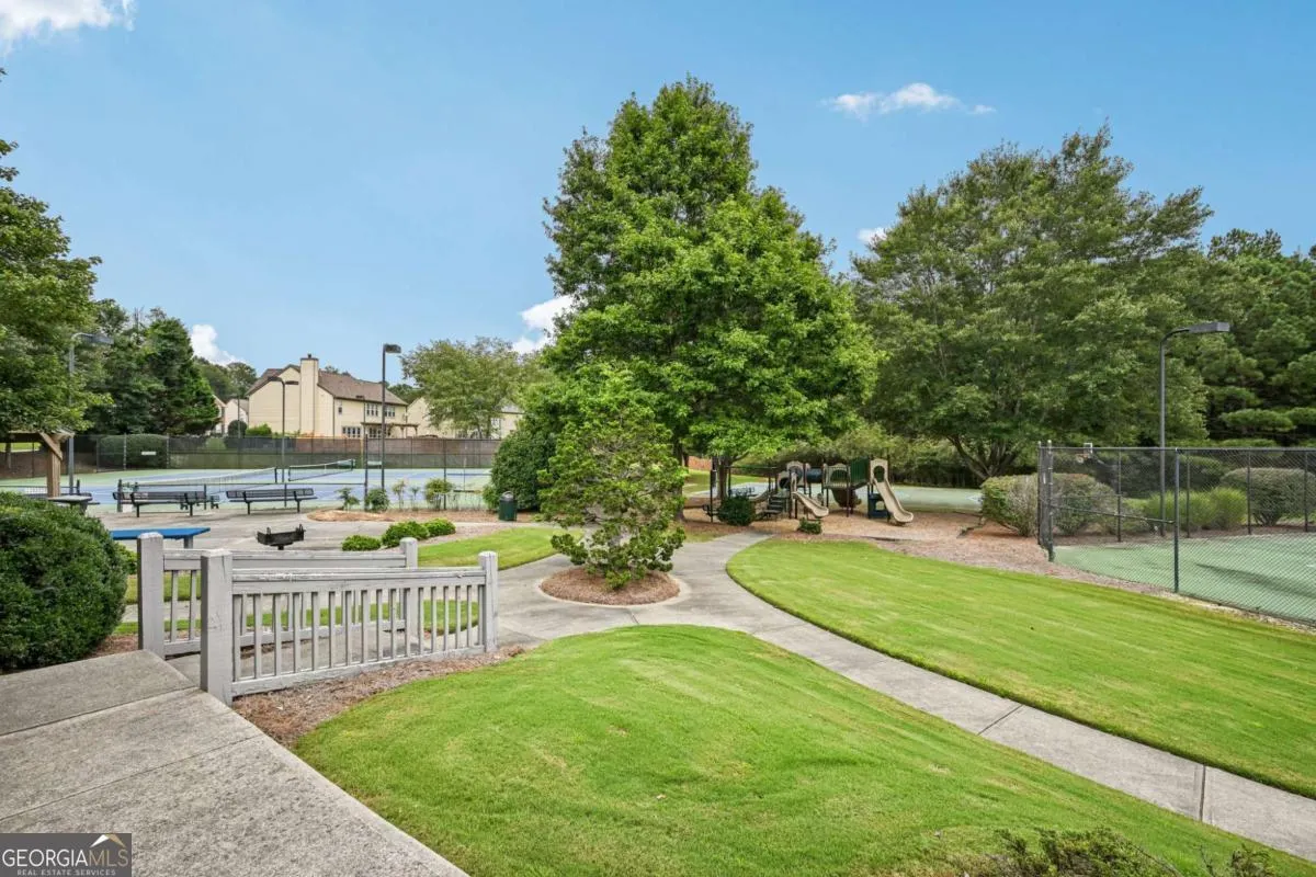 487 Skiles Court