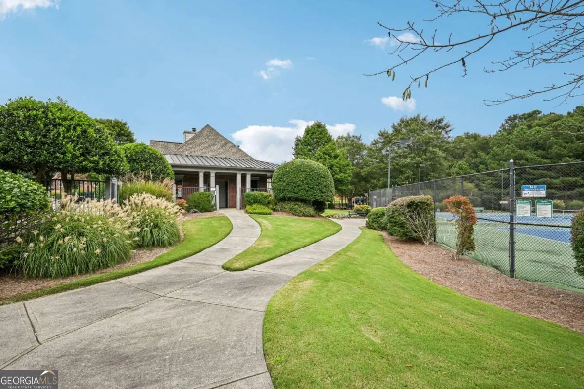 487 Skiles Court