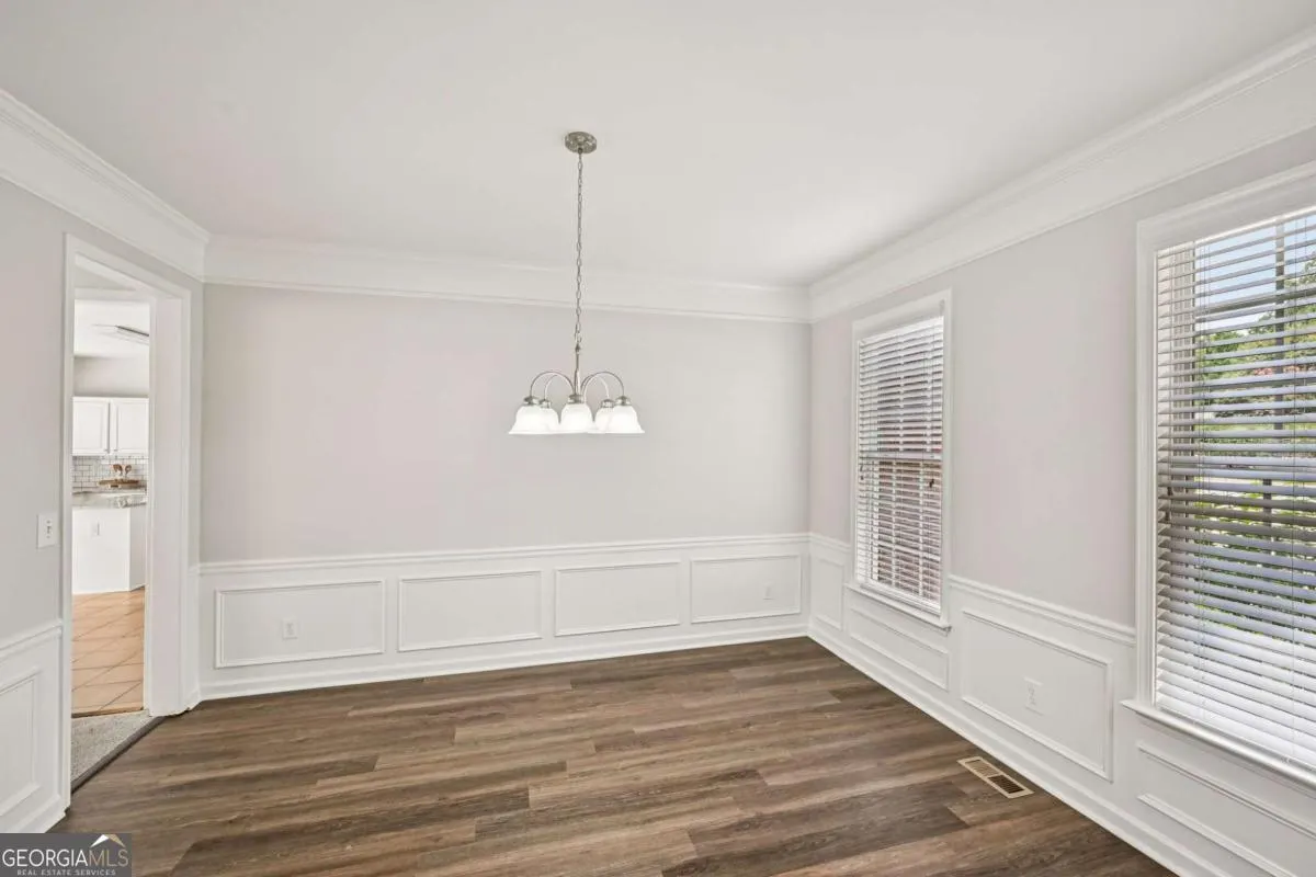 487 Skiles Court