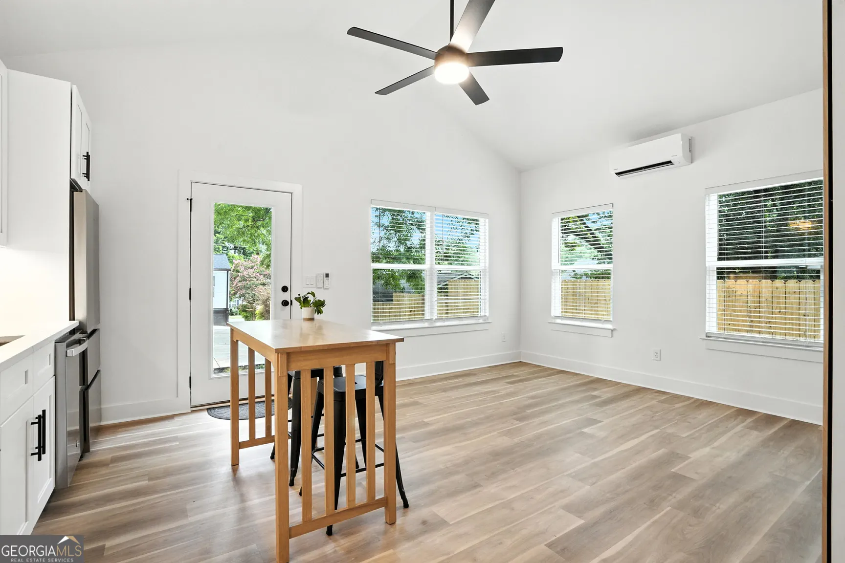 B 1597 Glenwood Avenue SE, #B