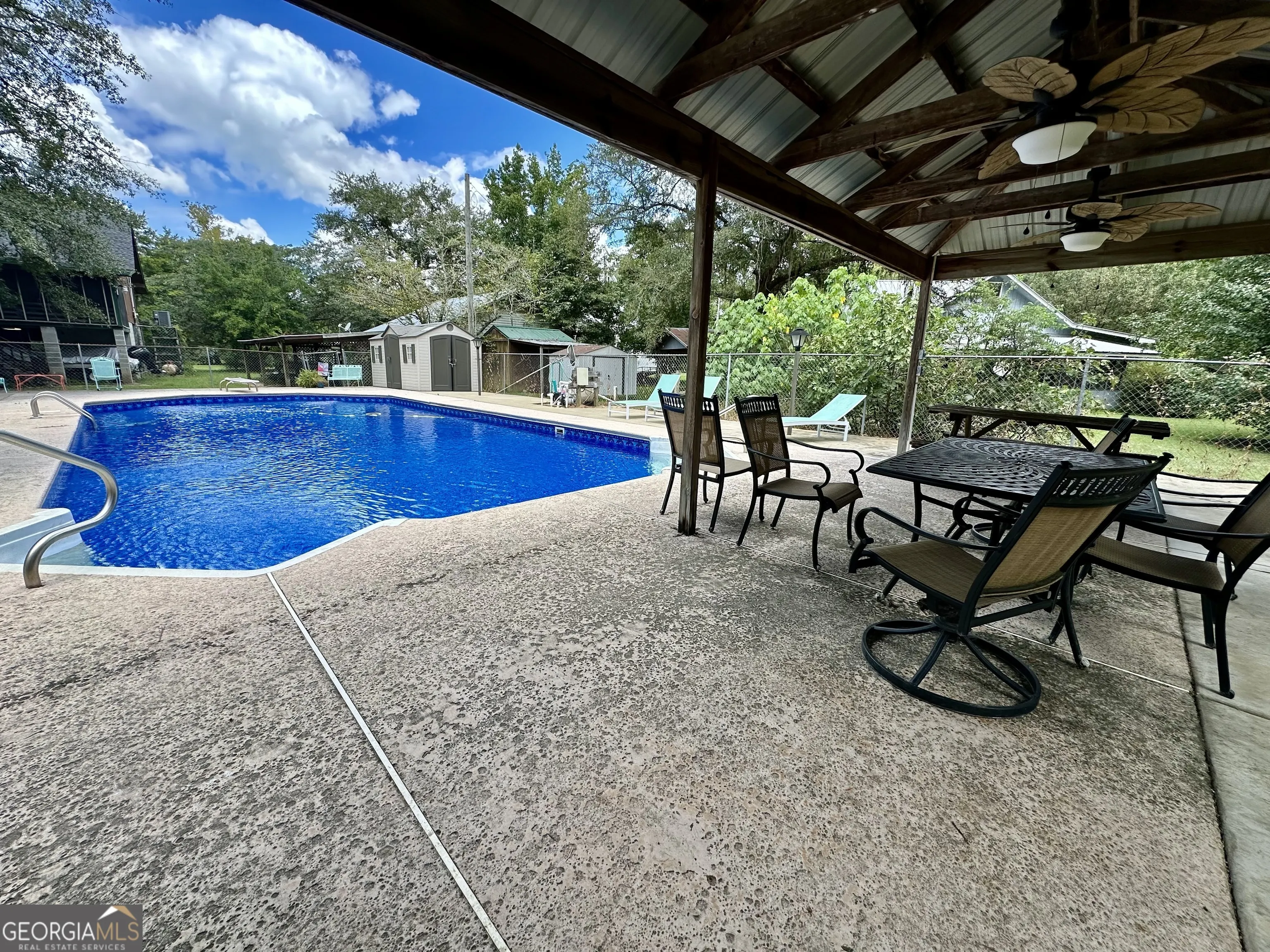 226 Cherokee Road