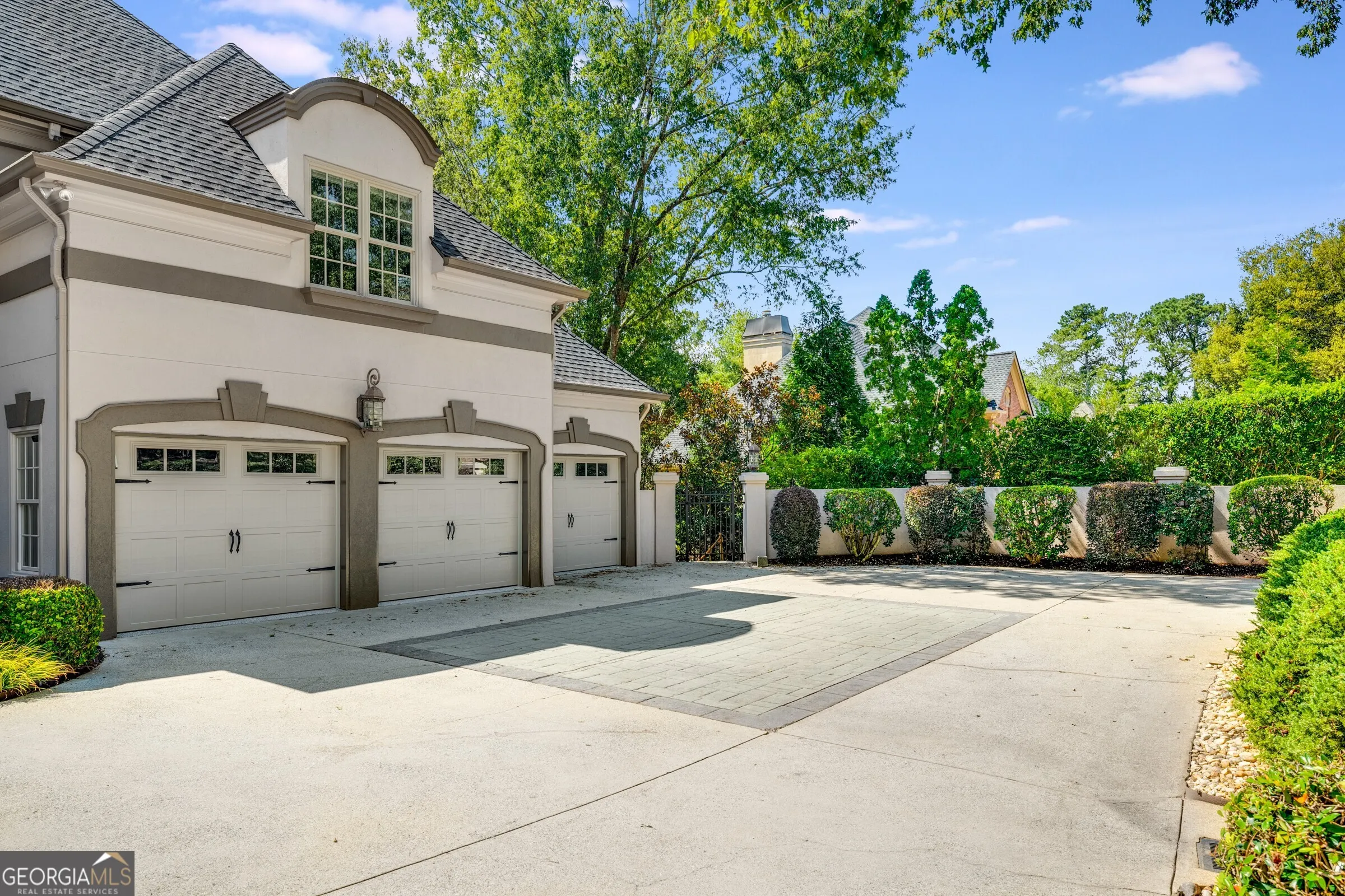 8345 Jett Ferry Road, #0