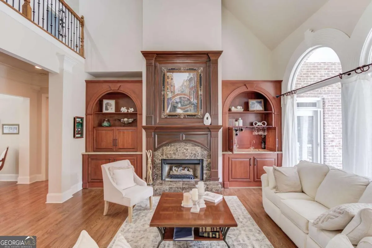630 Greenview Terrace