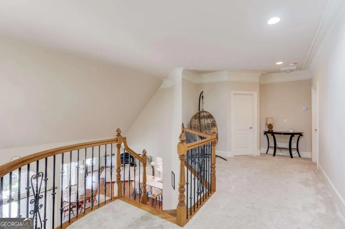 630 Greenview Terrace