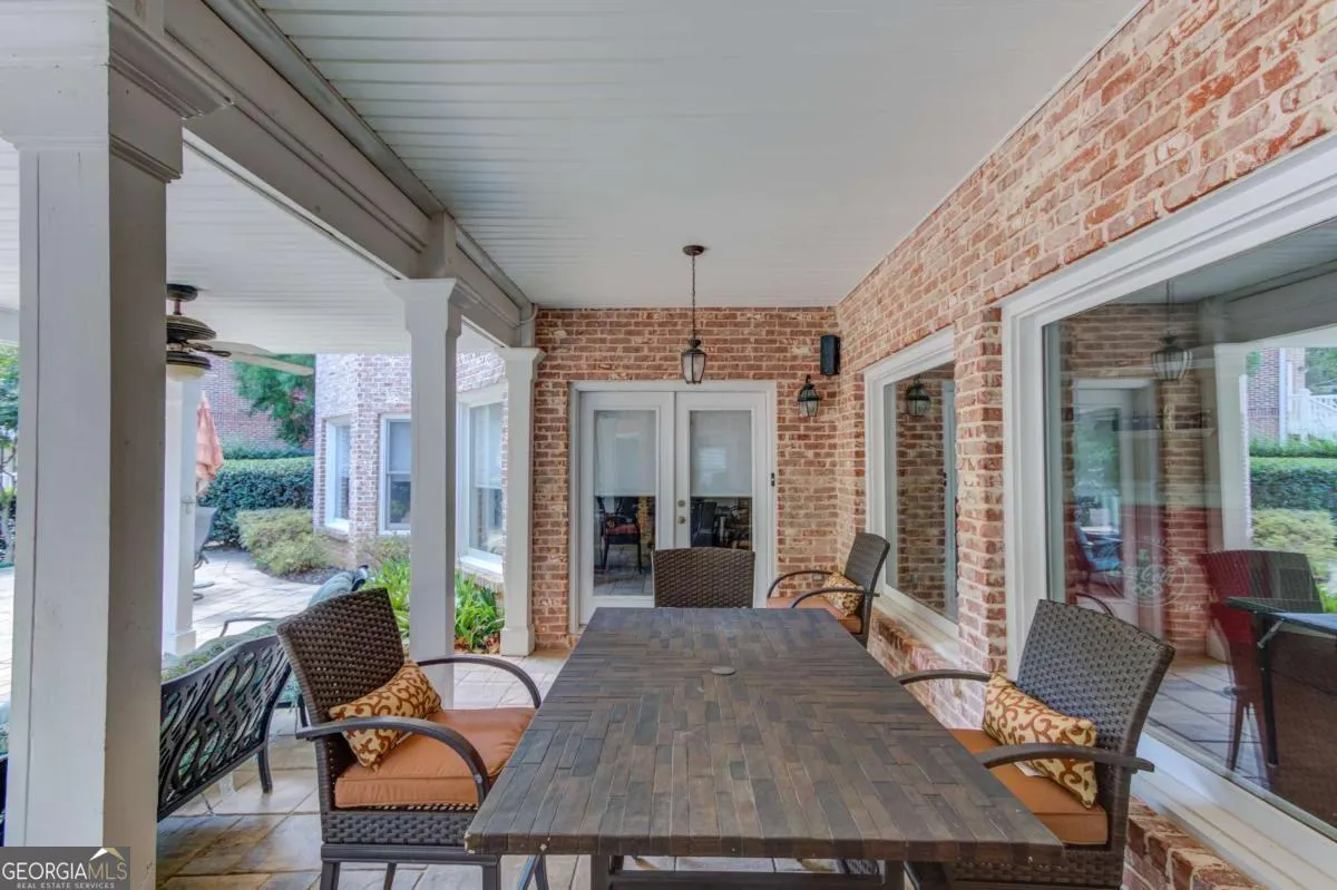 630 Greenview Terrace