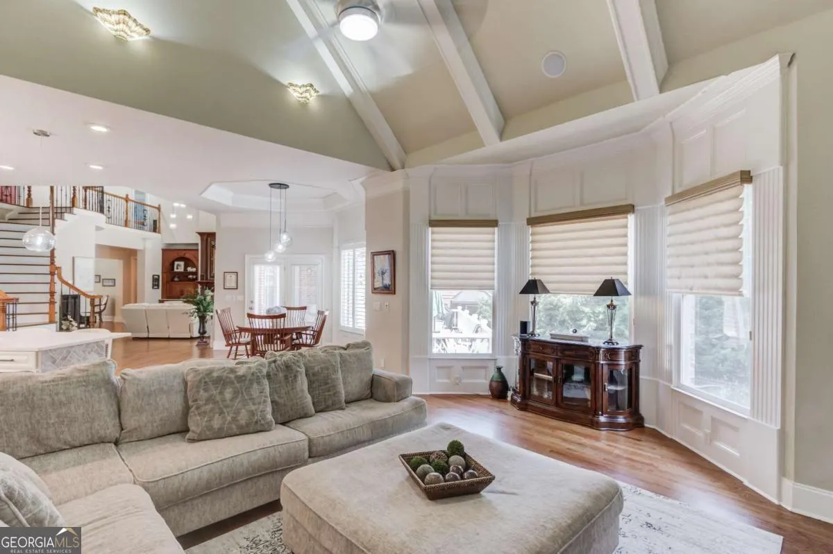 630 Greenview Terrace