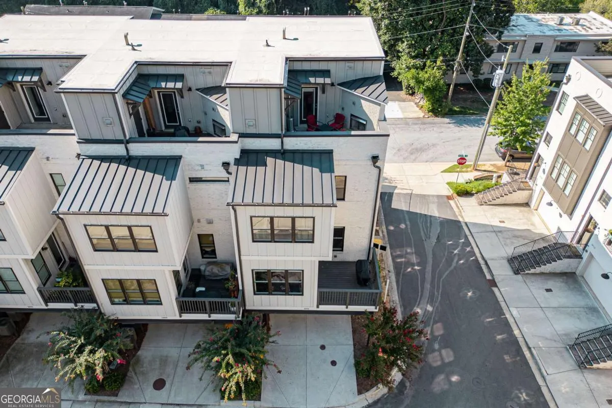 1801 Huntington Hills Lane NW