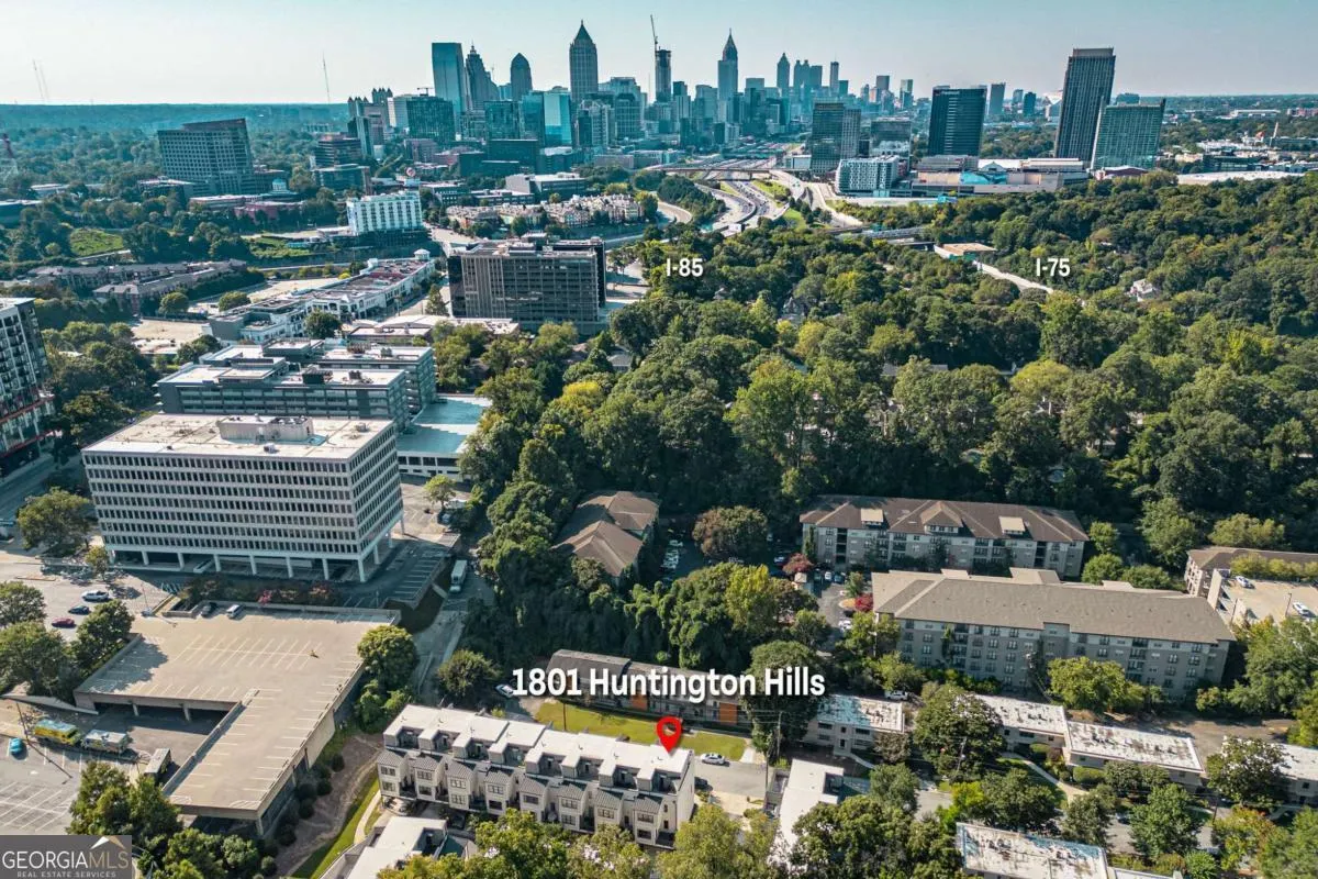 1801 Huntington Hills Lane NW