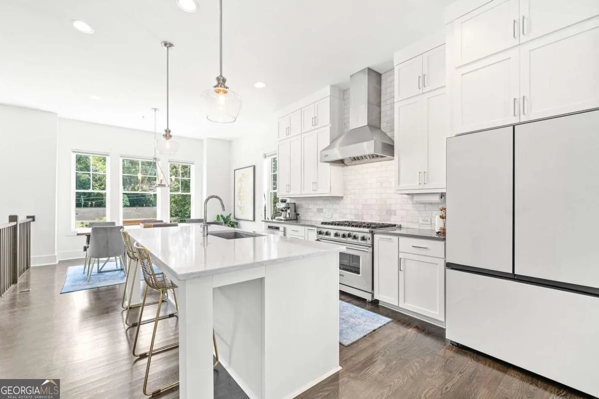 1801 Huntington Hills Lane NW